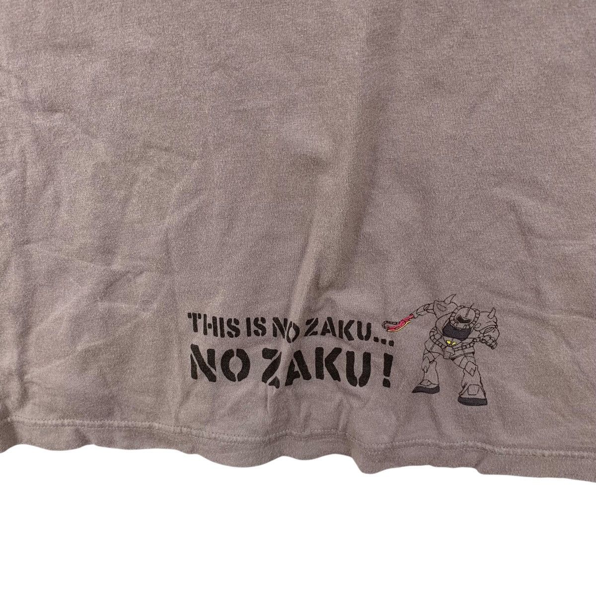 Anime UNIQLO x ANIME GUNDAM RAMBA RAL No Zaku Tee Shirt Top Manga Size US M / EU 48-50 / 2 - 7 Thumbnail