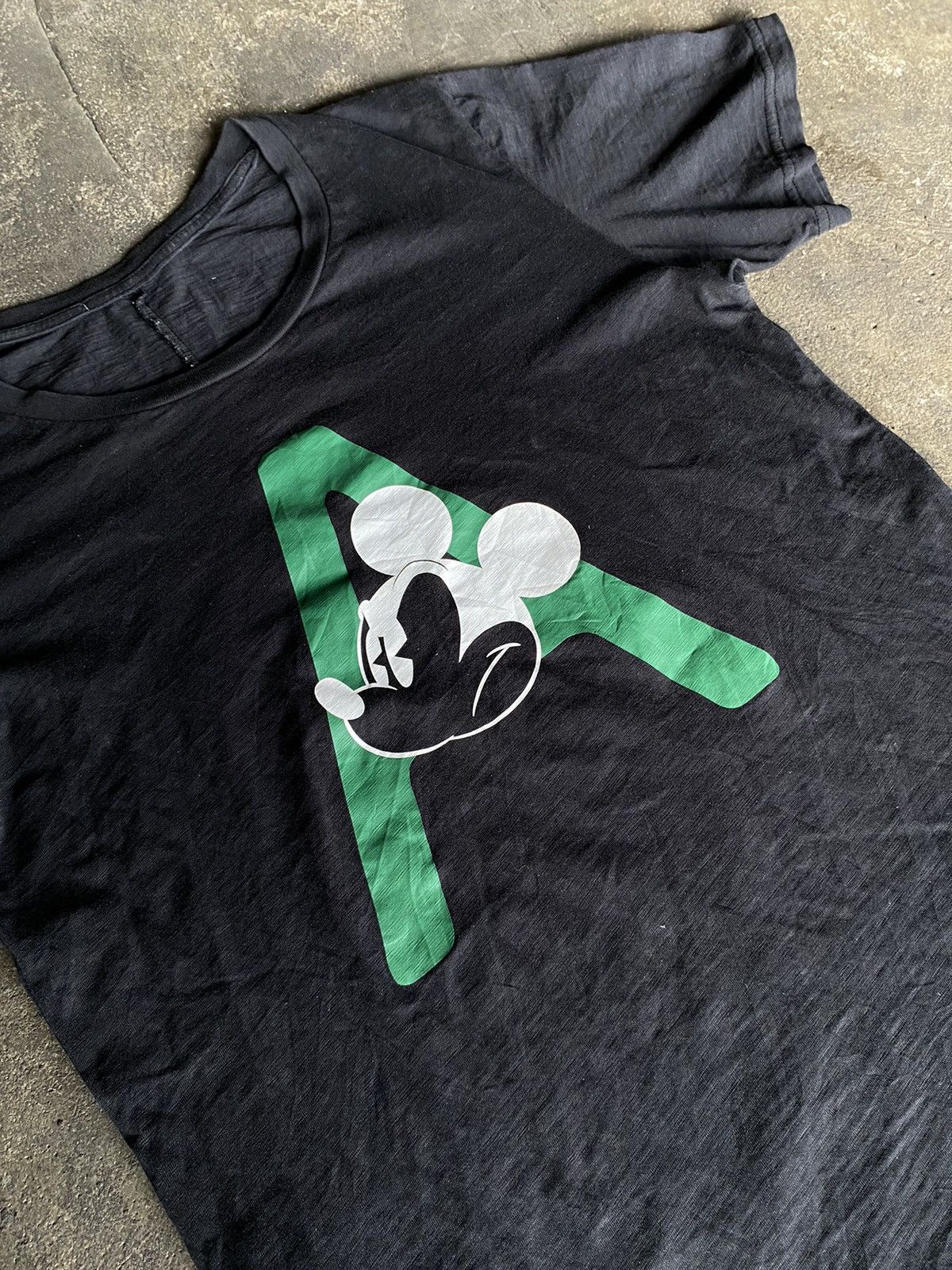 Disney × Undercover UDERCOVER X UNQLO TSHIRT Size US M / EU 48-50 / 2 - 2 Thumbnail