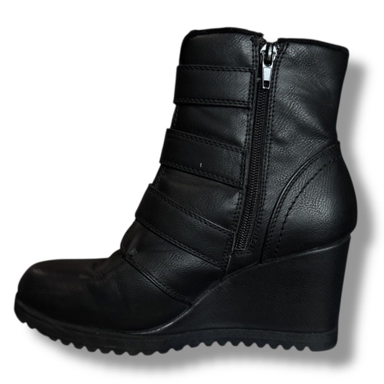 Other Vintage Black Leather Wedge Embellished Studded Sneakers Size US 6 / IT 36 - 4 Thumbnail
