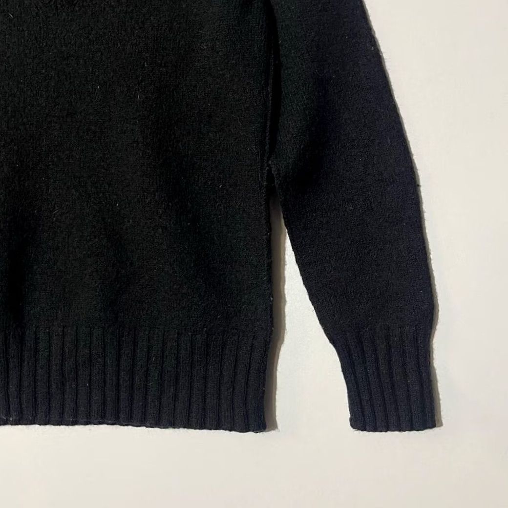 Banana Republic Banana Republic V-Neck Wool Knit Pullover Black Long Sleeve Sweater Women Size M Size M / US 6-8 / IT 42-44 - 3 Thumbnail