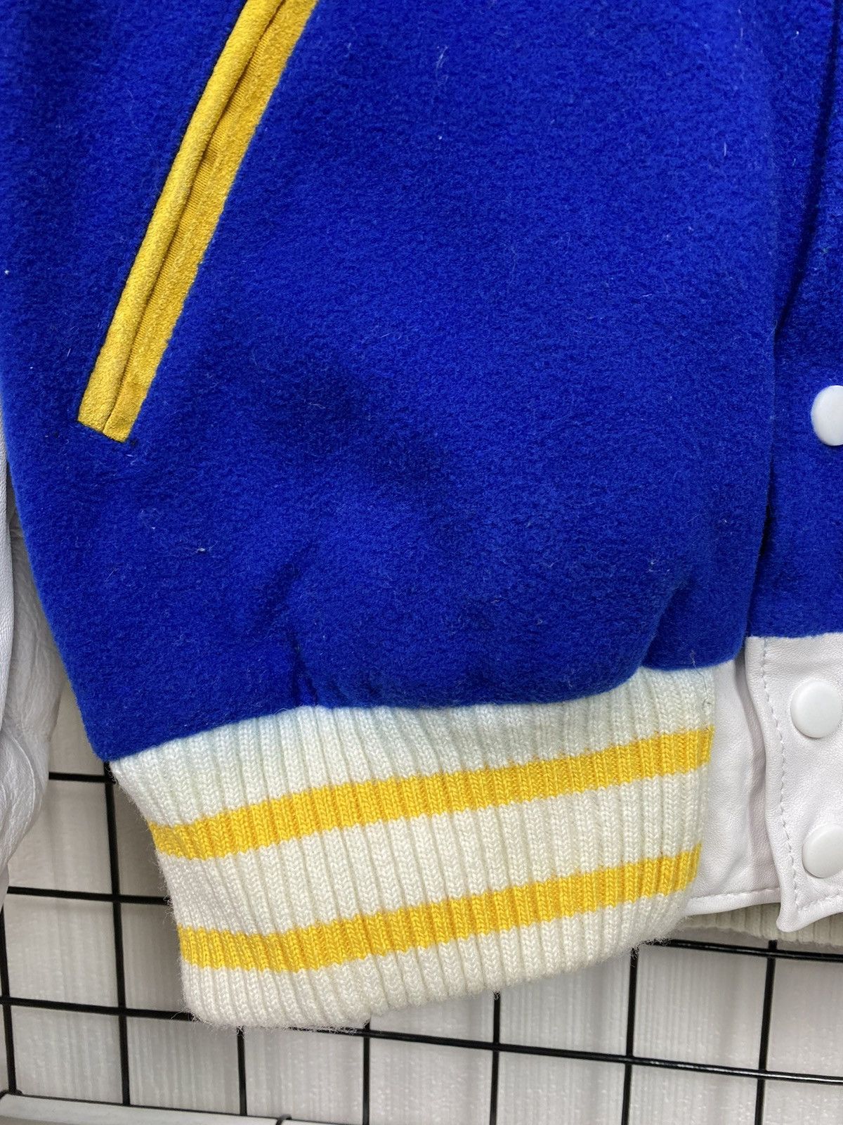 NHL EHC AROSA HOCKEY VARSITY JACKET Bomber OCHSNER SIZE S Size US S / EU 44-46 / 1 - 8 Thumbnail