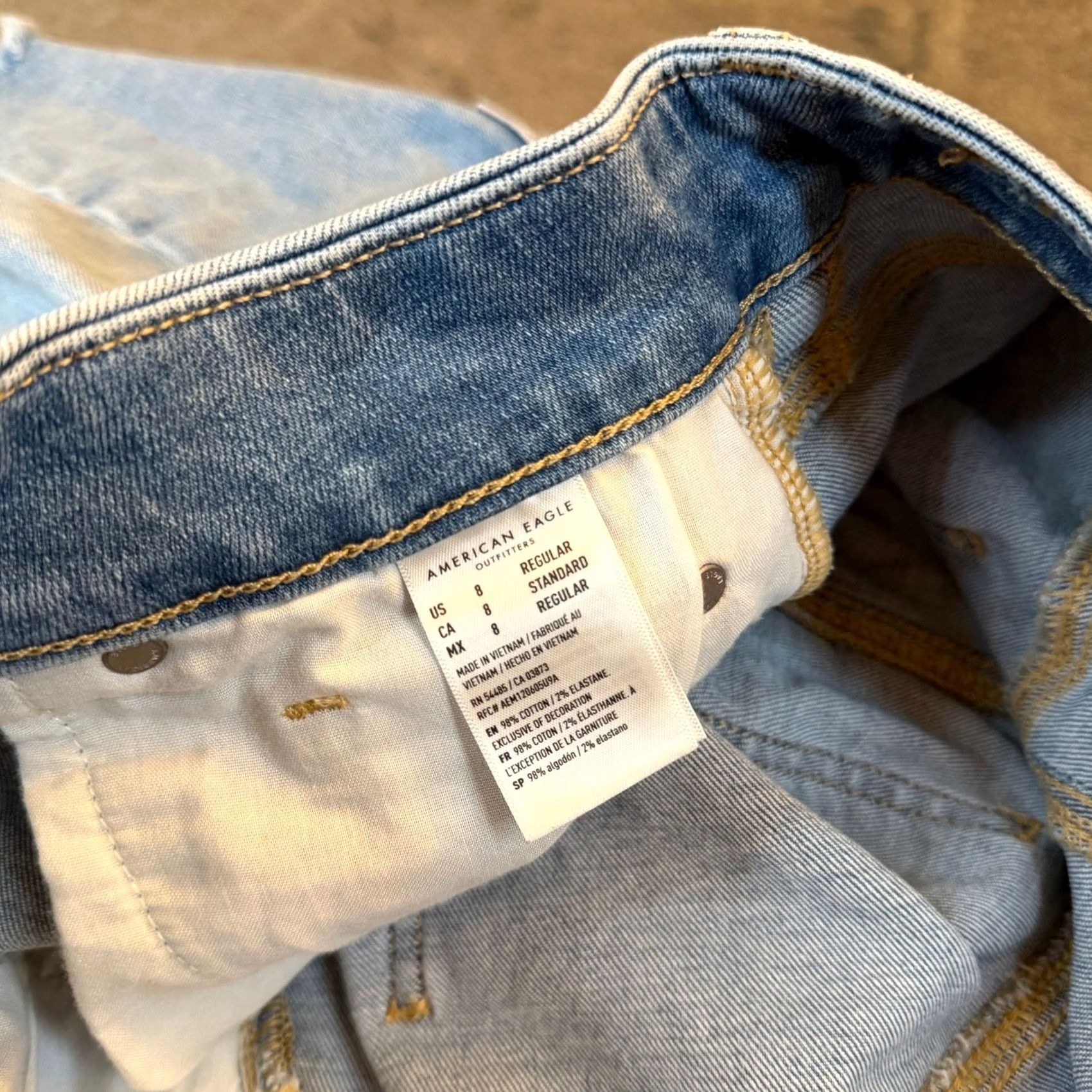 American Eagle Outfitters VINTAGE American Eagle Curvy Hi Rise Mini Denim Skirt Light Wash Distressed Womens 8 Reg Size 30" / US 8 / IT 44 - 5 Thumbnail