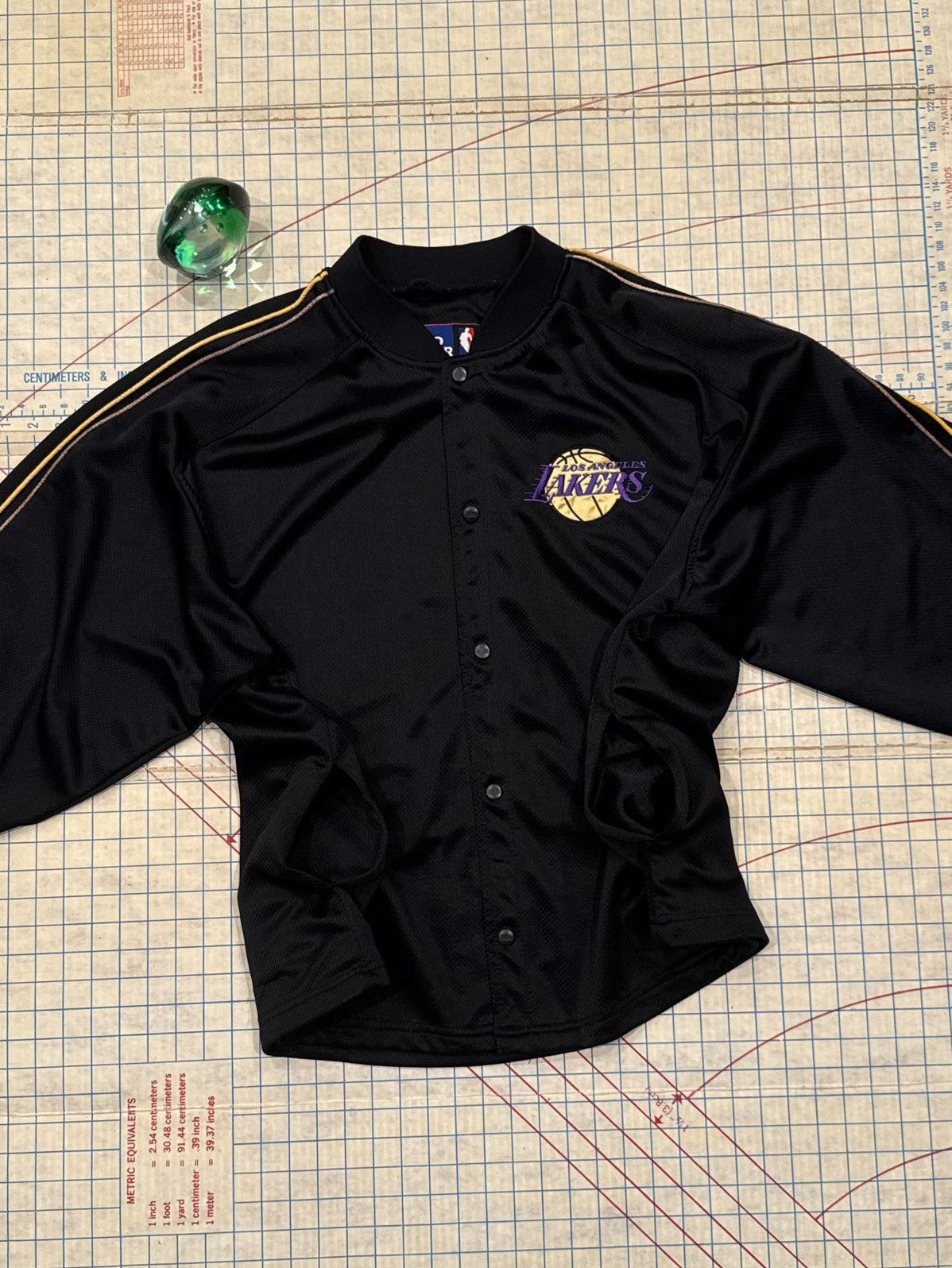 Pro Player Vintage Pro Player LA Lakers Warm Up Shirt L/S Mens Size XL Size US XXL / EU 58 / 5 - 7 Thumbnail