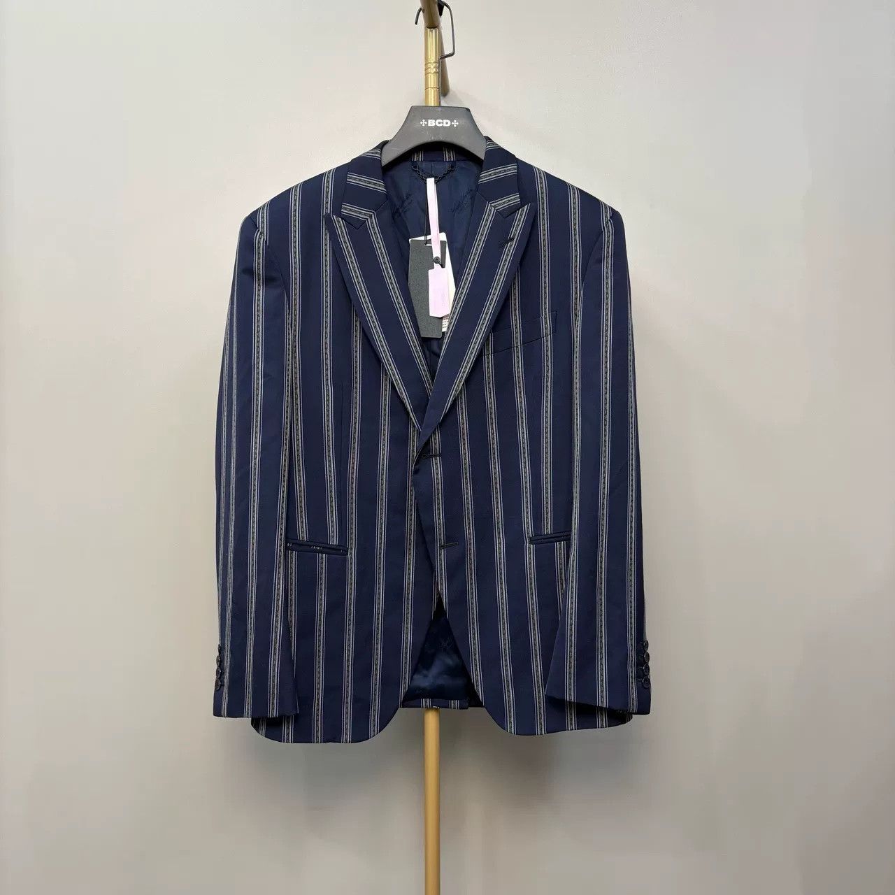 Louis Vuitton Louis Vuitton Vertical Stripe Blazer Size US XL / EU 56 / 4 - 1 Thumbnail