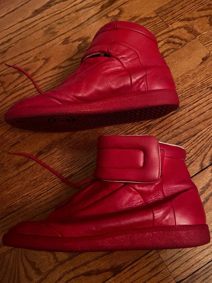 Maison Margiela Maison Margiela Future Red Leather High Top 9 42