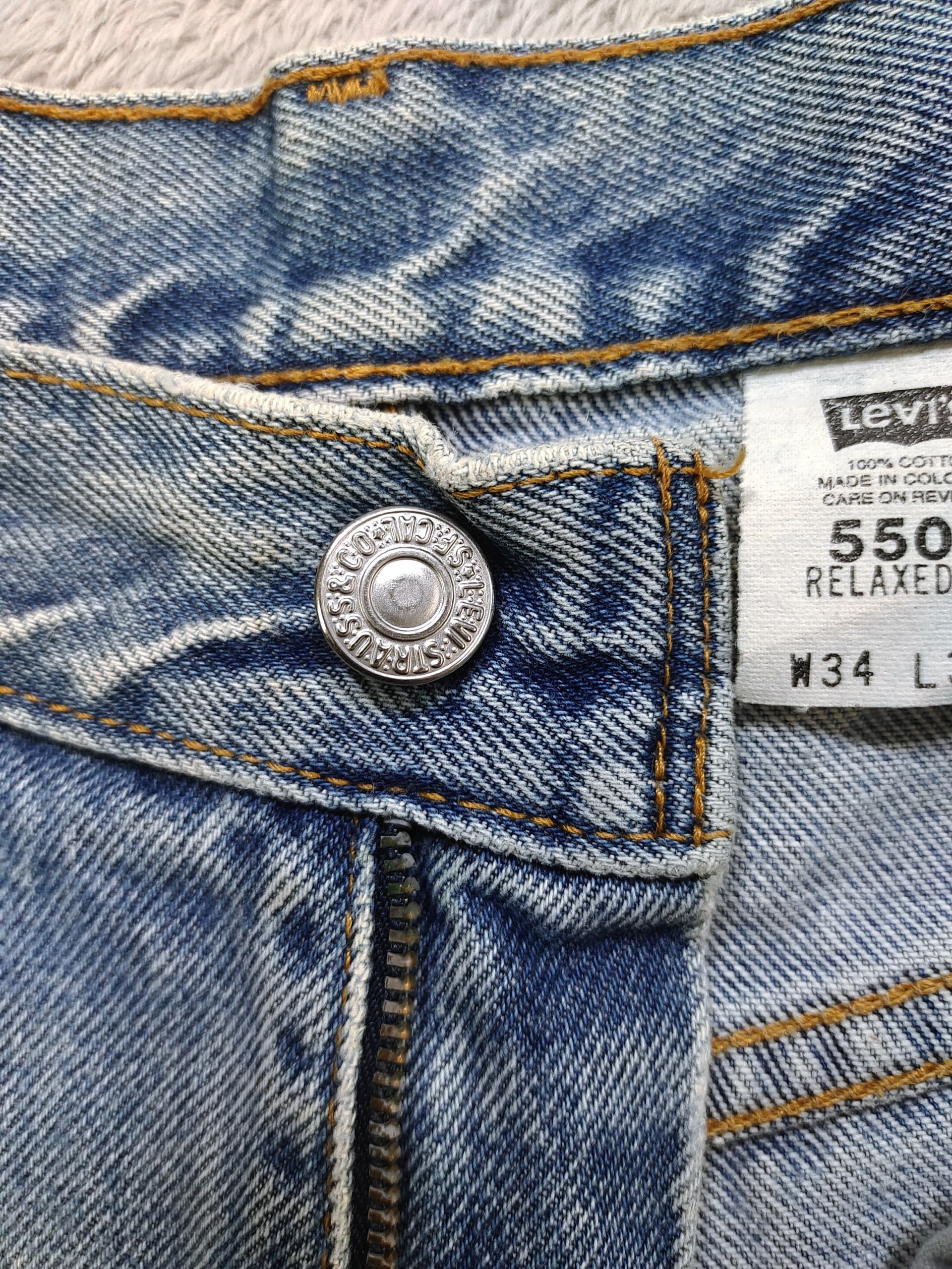 Levi's Vintage Levi’s 550 Relaxed Fit Distressed Light Wash Jeans Size US 34 / EU 50 - 5 Thumbnail