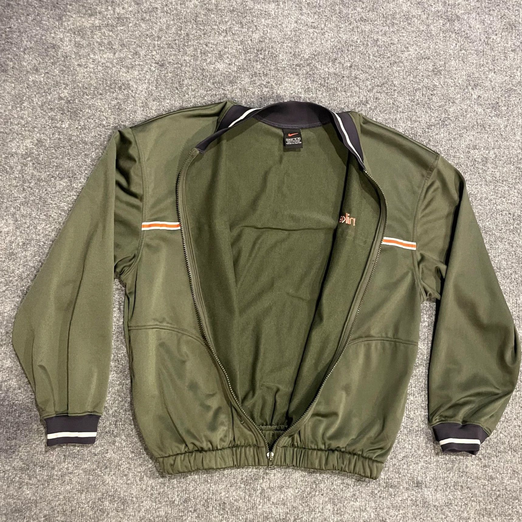 Nike VINTAGE Nike Track Jacket Mens XL Green Orange Full Zip Athletic Polyester Size US XL / EU 56 / 4 - 2 Thumbnail