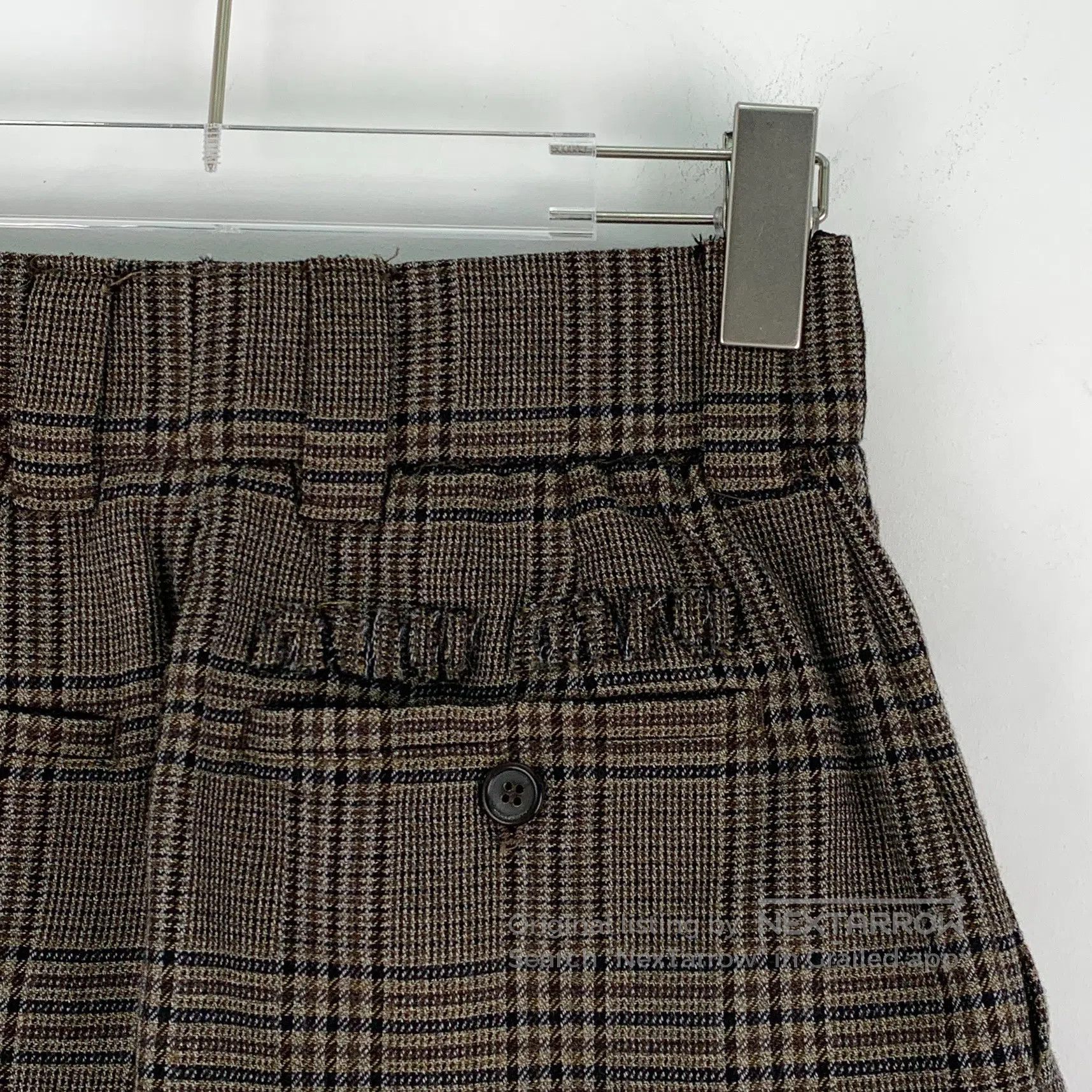 Miu Miu Miu Miu Dark Brown Plaid Logo Letter Embroidered Casual Sh Size 24" / US 00 / IT 34 - 5 Thumbnail