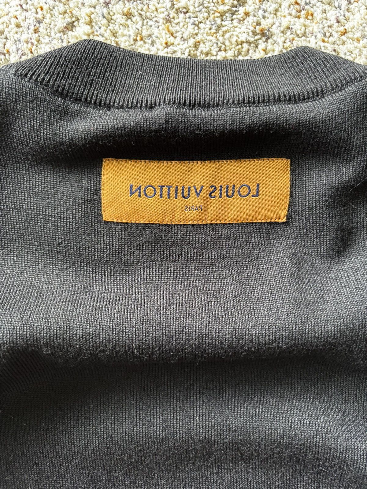 Louis Vuitton Louis Vuitton “inside out” crewneck Size US M / EU 48-50 / 2 - 3 Thumbnail