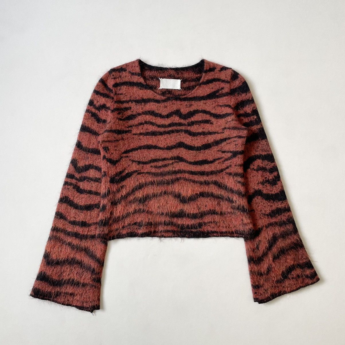 Maison Margiela A/W 05 ‘Tiger Stripe’ Mohair Sweater Size S / US 4 / IT 40 - 1 Thumbnail