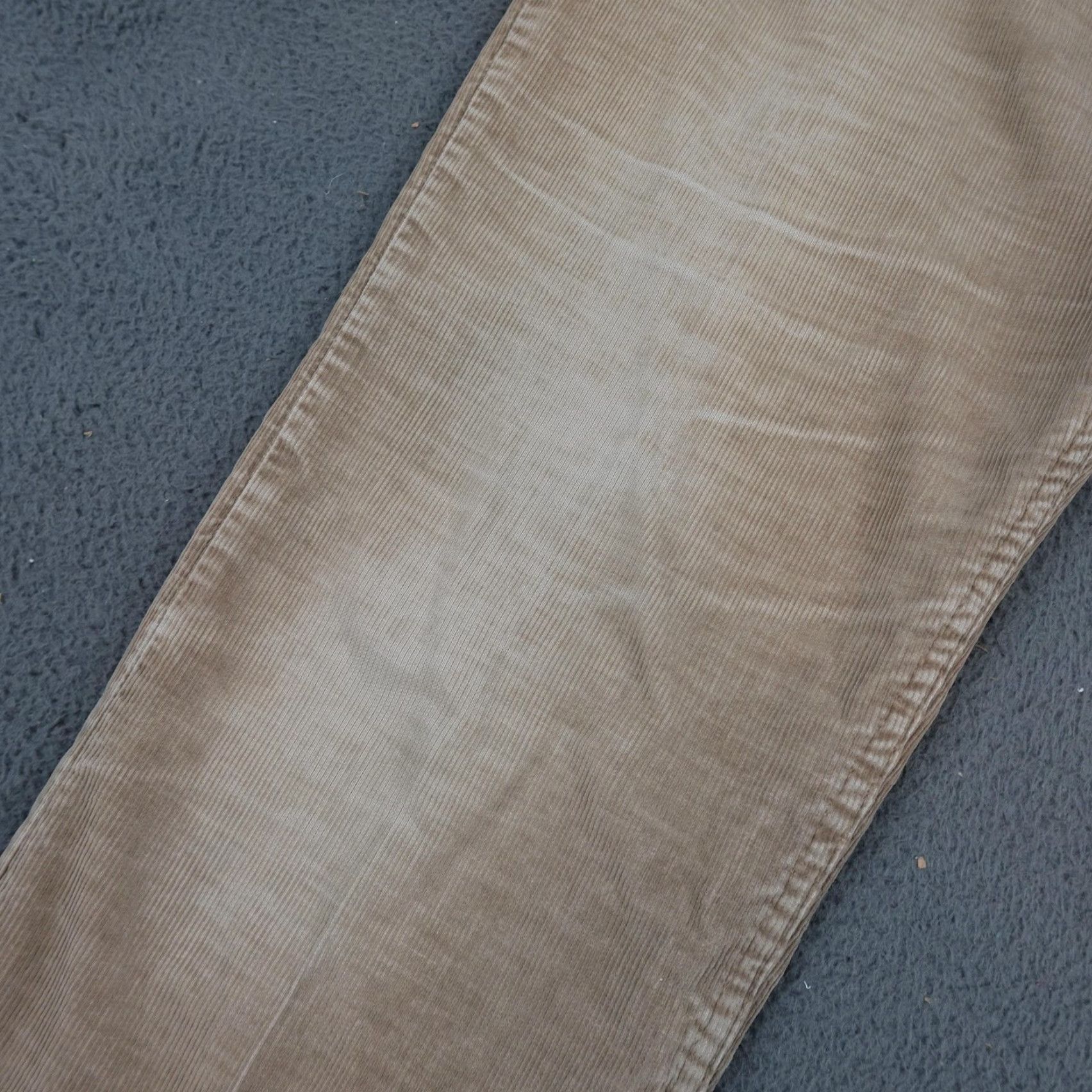 Levi's VINTAGE Levi's 517 Pants Mens 35x30 Corduroy Straight Leg Five Pocket Casual Beige Size US 35 - 4 Thumbnail
