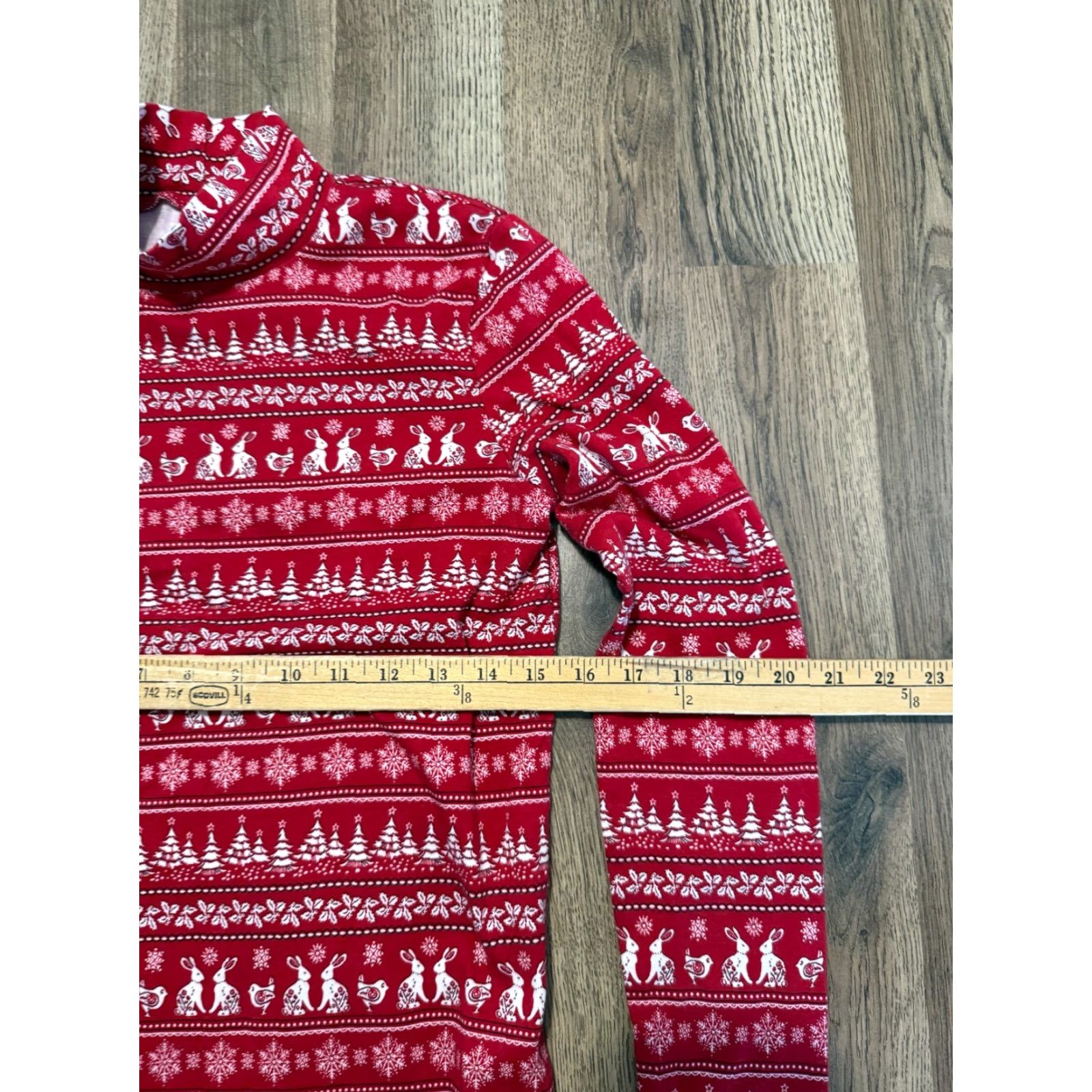 Croft & Barrow Croft & Barrow Shirt Women's Medium Red Long Sleeve Turtleneck Snow Shirt (Croft & Barrow) Size M / US 6-8 / IT 42-44 - 6 Thumbnail