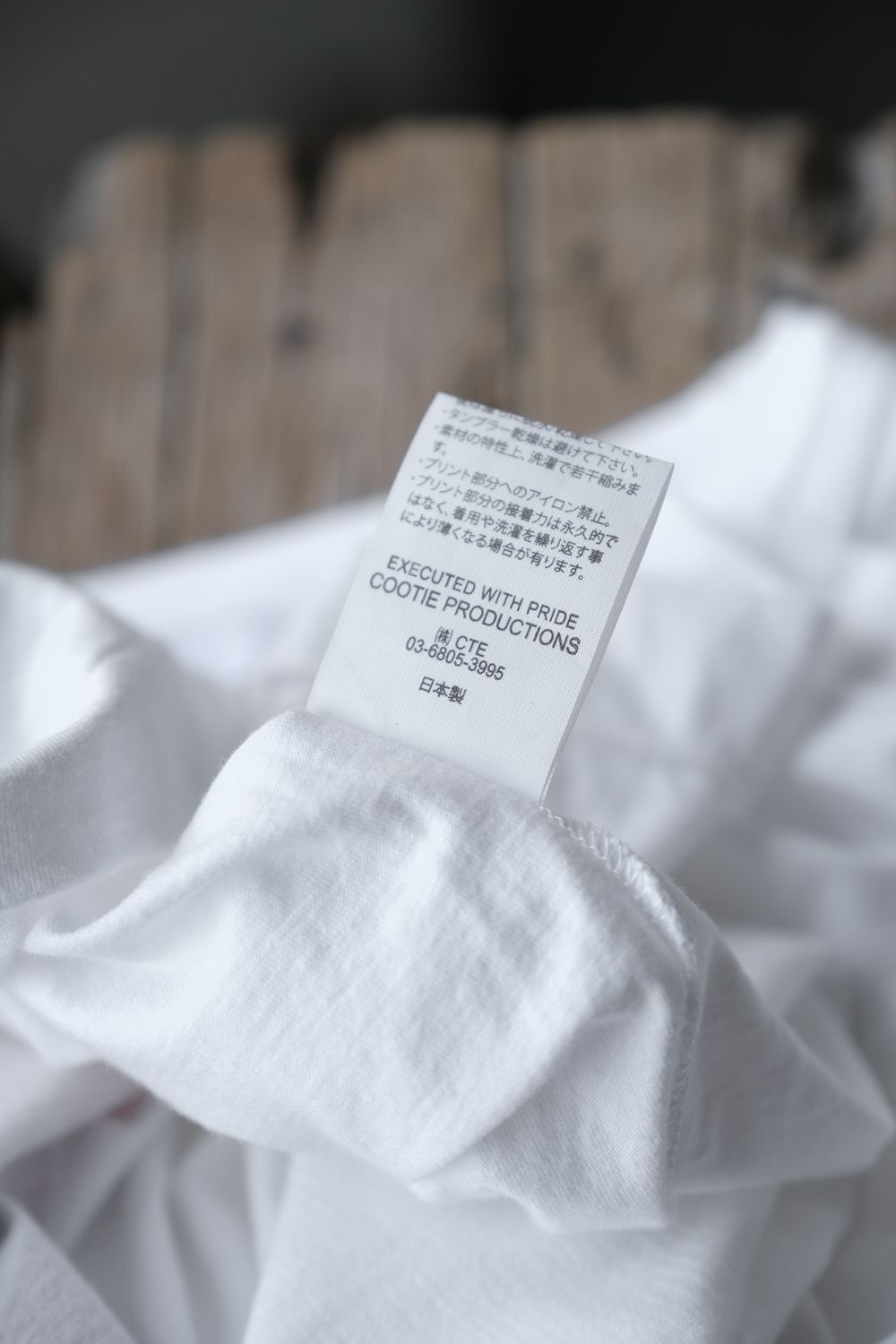 Japanese Brand COOTIE PRODUCTIONS/ PRINT S/S TEE (DONE) -WHITE Size US M / EU 48-50 / 2 - 5 Thumbnail
