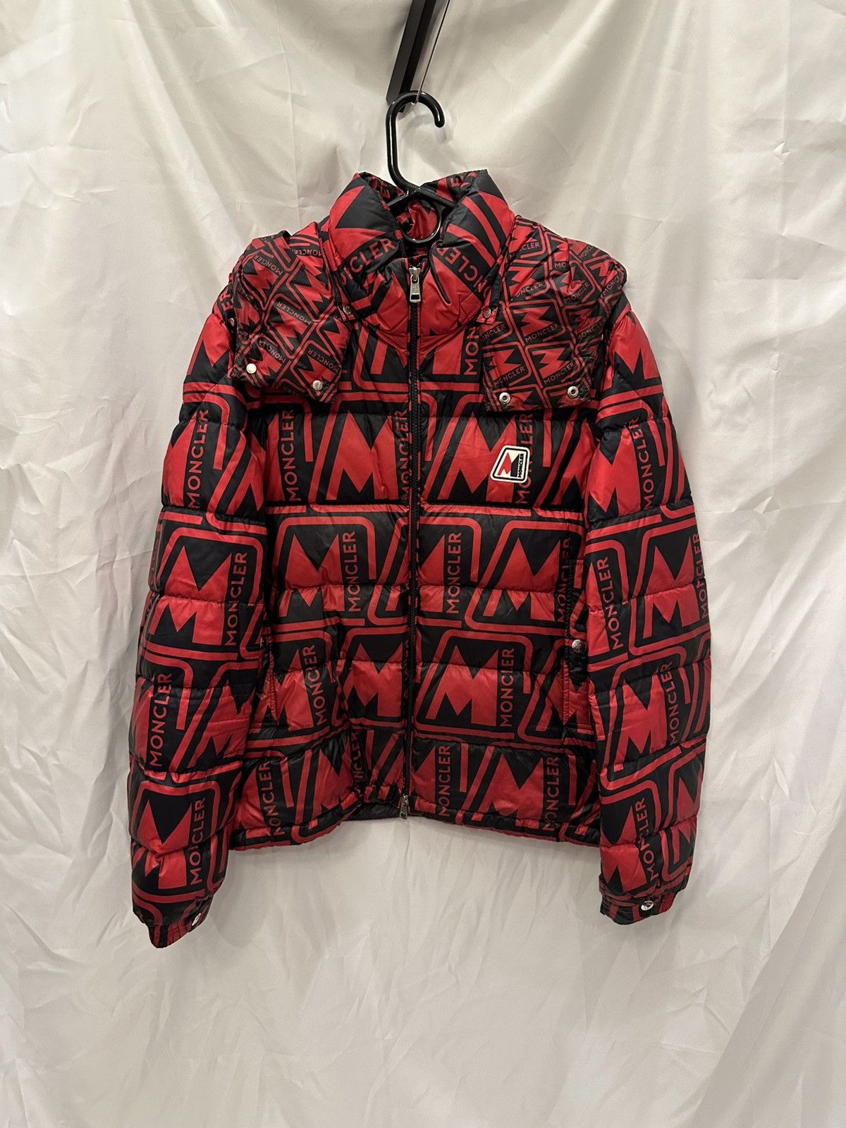 Moncler Moncler Frioland Red Navy Blue Size 5 XL Size US XL / EU 56 / 4 - 1 Thumbnail
