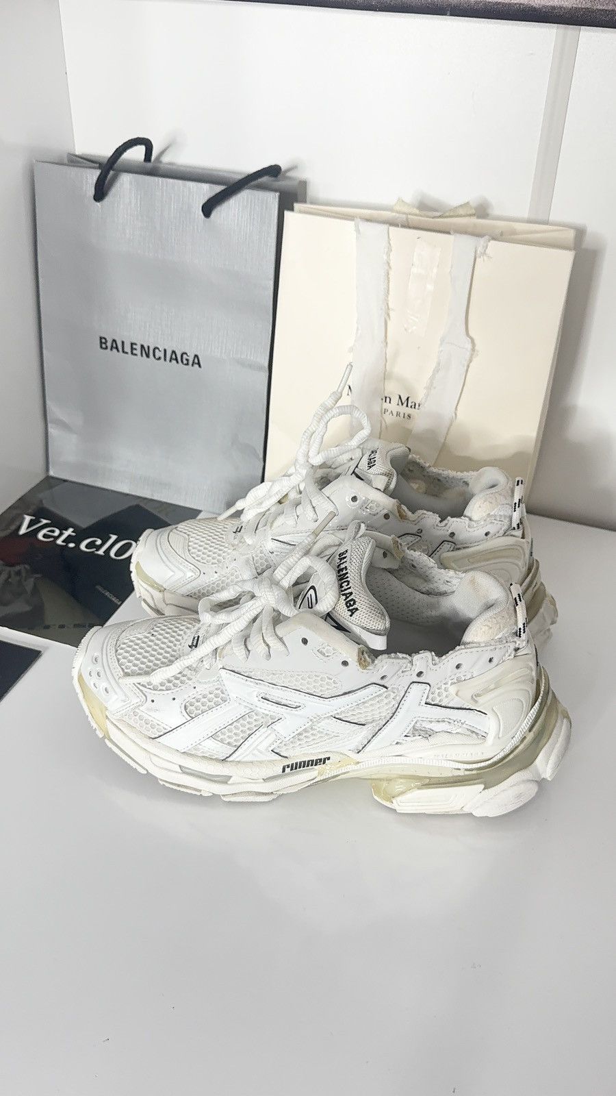 Balenciaga ✅ Balenciaga Runner 1 White 39 Low Size US 9 / IT 39 - 1 Thumbnail