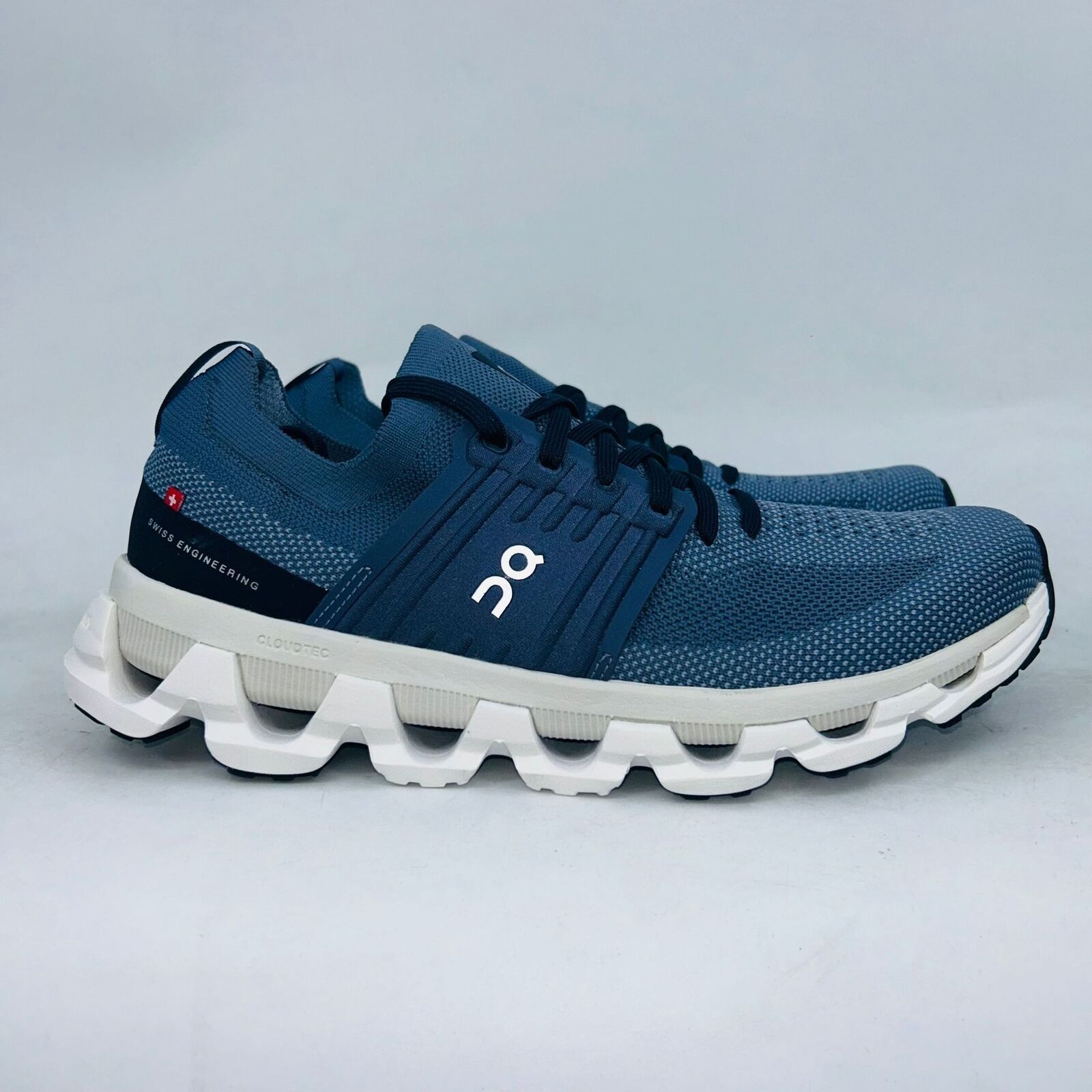 Apex One ON RUNNING CLOUDSWIFT 3 "WHITE" ATHLETIC SNEAKERS SIZE 9B Size US 9 / EU 42 - 1 Thumbnail