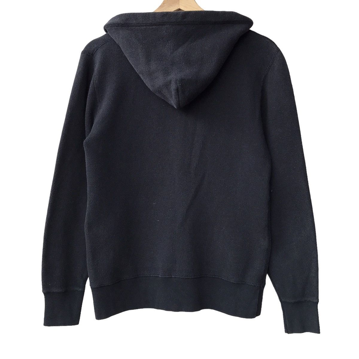 Japanese Brand Tower Records Japan No Music No Life Analog Hoodie Size US S / EU 44-46 / 1 - 2 Thumbnail