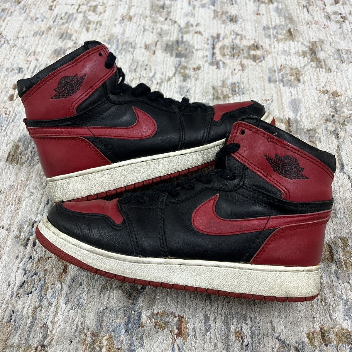 Jordan Brand × Nike Vintage 1994 Bred 1 Jordan Size US 5.5 / EU 38 - 2 Thumbnail