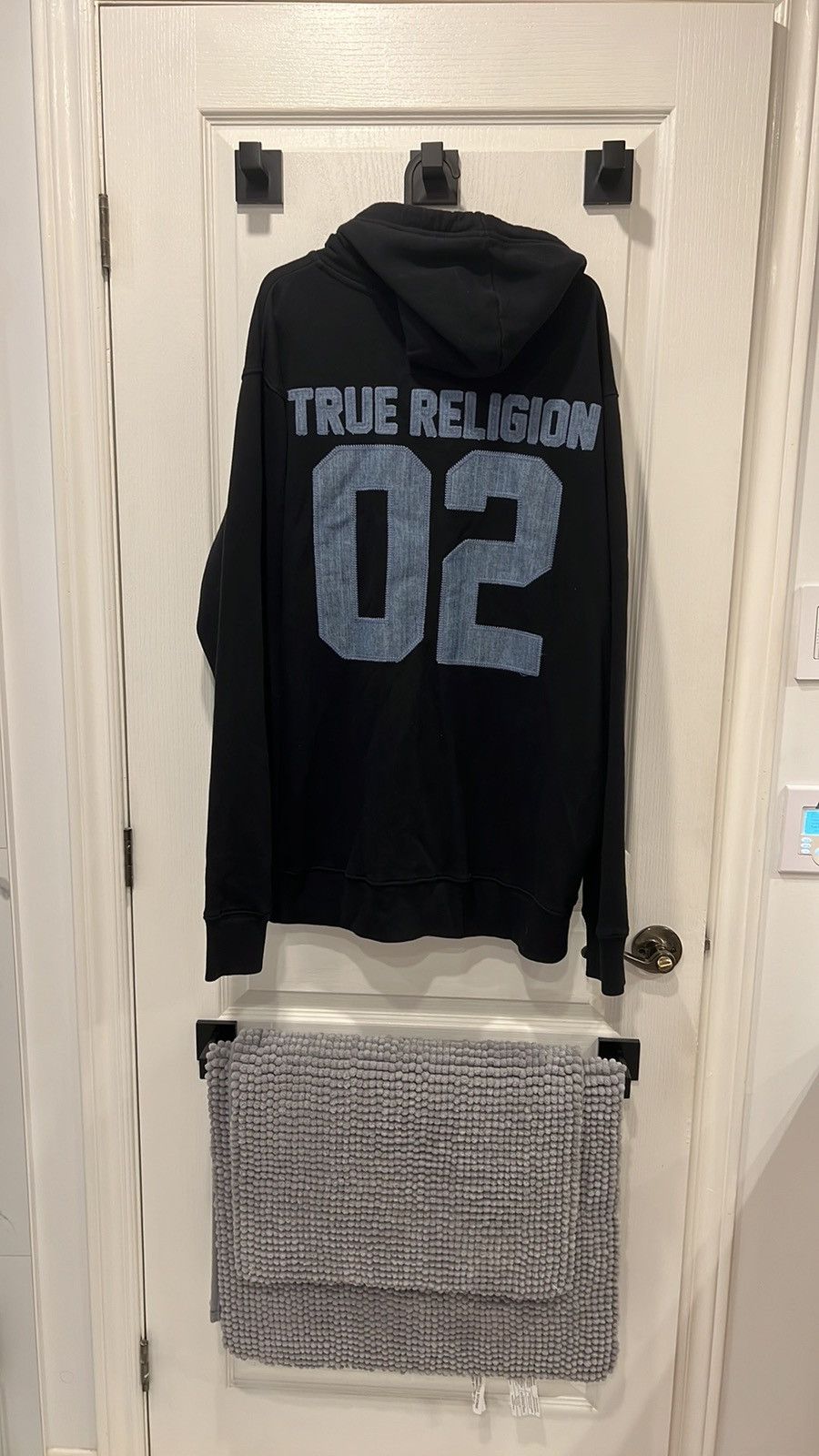 True Religion × Vintage Vintage True Religion black zip up hoodie denim logo (3XL) Size US XXL / EU 58 / 5 - 1 Thumbnail