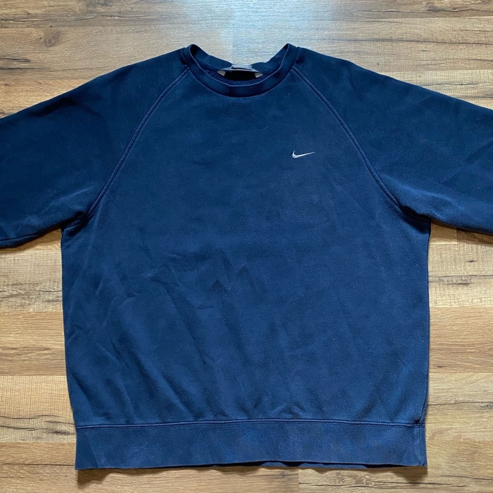 Nike Y2K Nike Solo Swoosh Crewneck Size US M / EU 48-50 / 2 - 2 Thumbnail