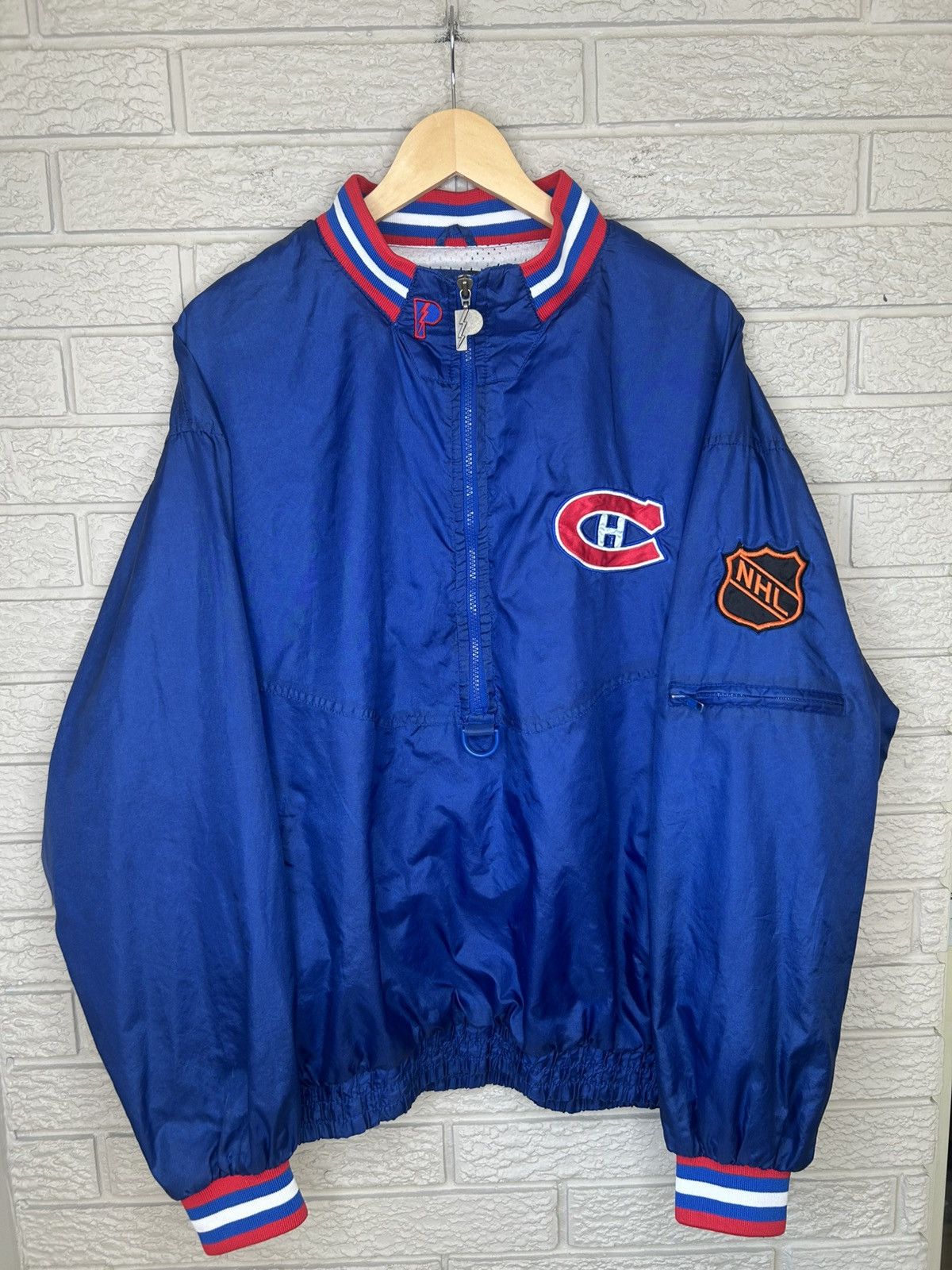 Pro Player Vintage 90s Pro Player Montreal Canadians Nylon Jacket Size US XL / EU 56 / 4 - 1 Thumbnail