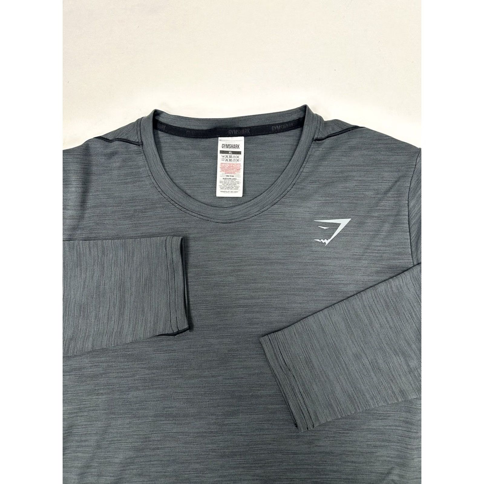 Gymshark GYMSHARK MENS XL GRAY LONG SLEEVE SHIRT WORKOUT TOP GREY T GYM GMLT5168 22x29.5 Size US XL / EU 56 / 4 - 2 Thumbnail