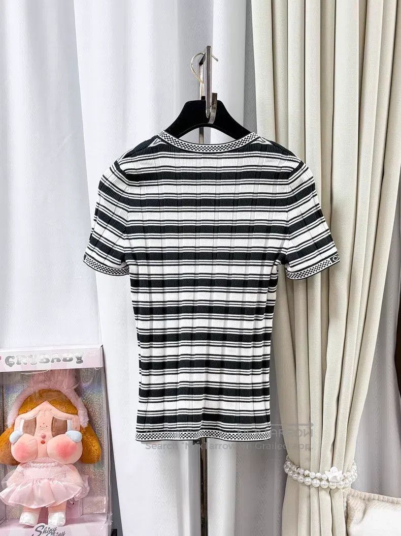 Chanel Chanel Striped neckline letter logo round neck knitted sho Size XS / US 0-2 / IT 36-38 - 3 Thumbnail