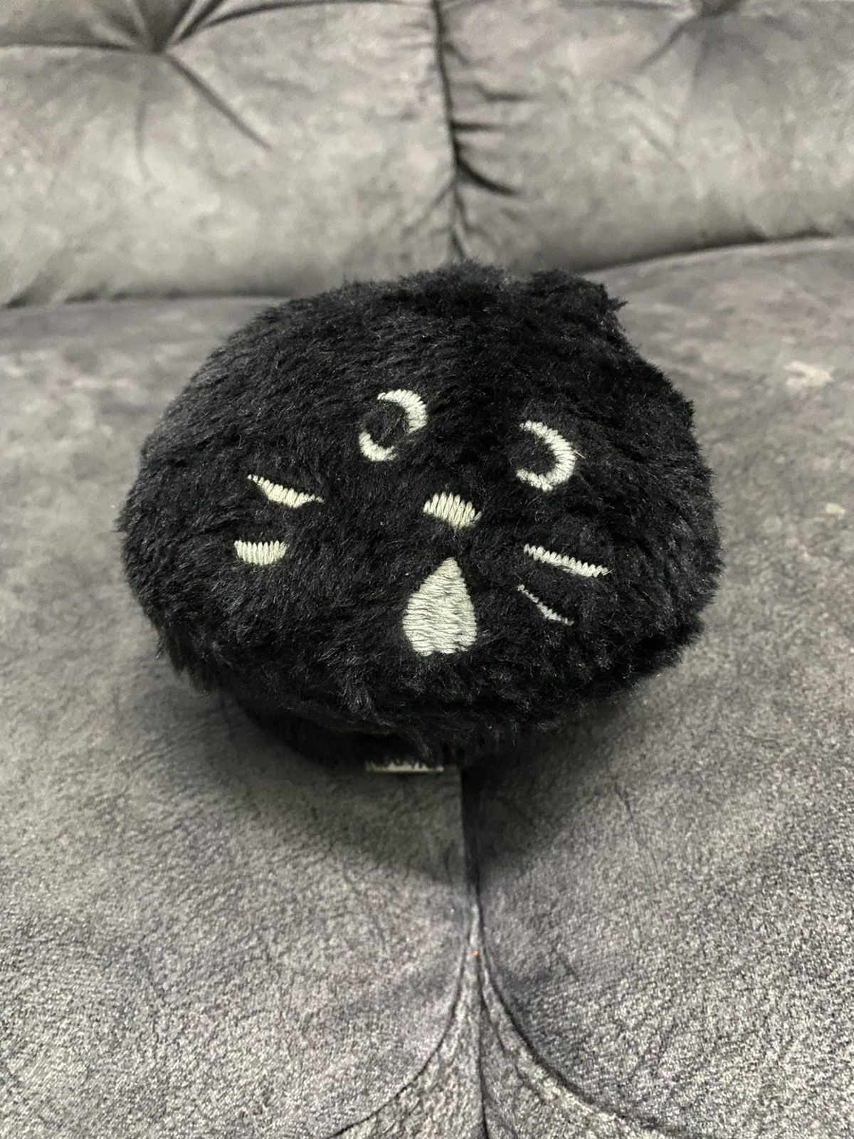 Issey Miyake × Ne-Net KAWAII Ne-Net' FLUFFY EARPUFF Size ONE SIZE - 4 Thumbnail