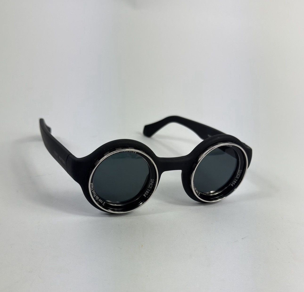 Louis Vuitton PHAREL WILLIAMS LV SUPER VISION ROUND SUNGLASSES Z2386U Size ONE SIZE - 1 Thumbnail
