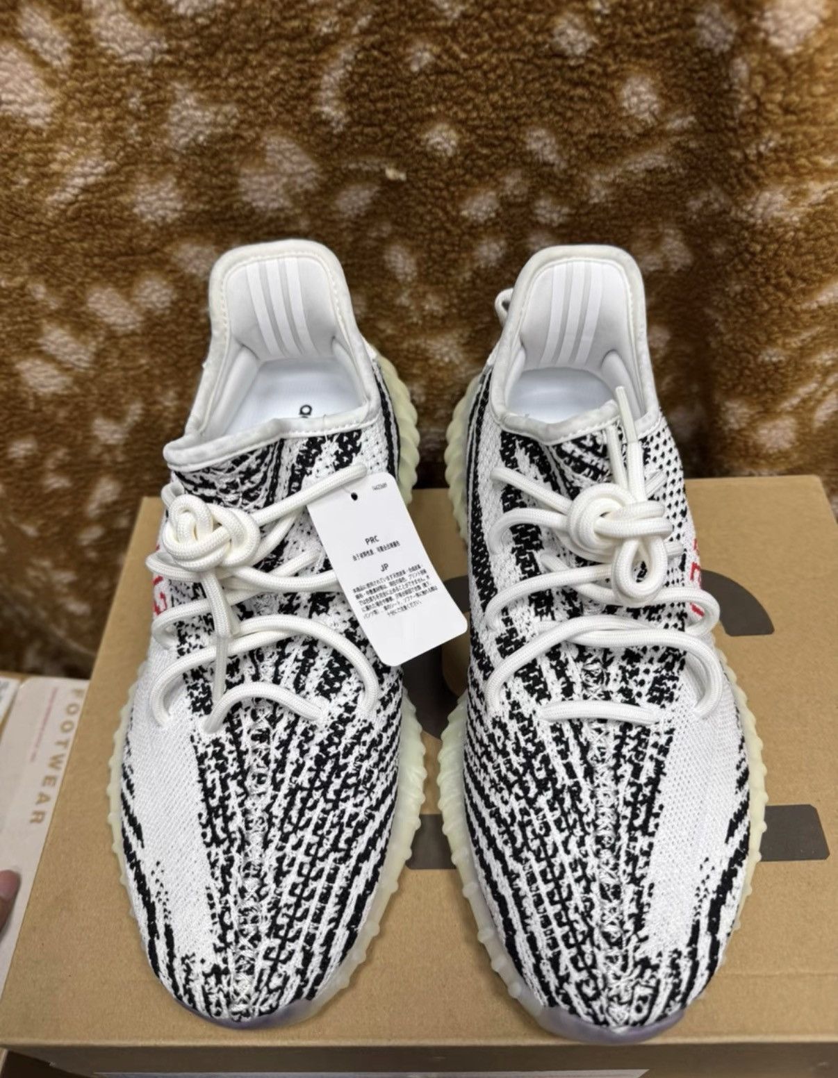 Adidas Adidas Yeezy 350 Zebra 2020 K37 Size US 8.5 / EU 41-42 - 7 Thumbnail