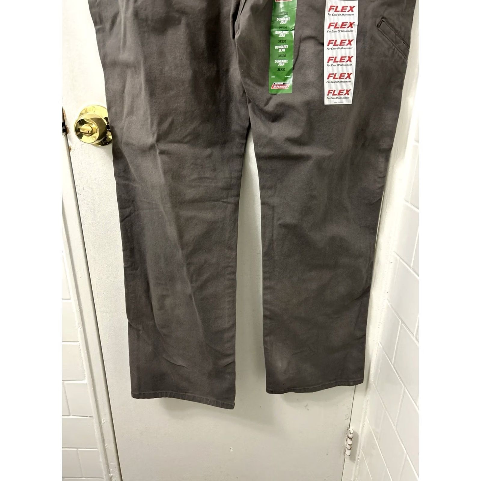Dickies Dickies Dungaree Jeans Mens 38x30 Gray Regular Fit Straight Leg Denim NWT Size US 38 / EU 54 - 3 Thumbnail