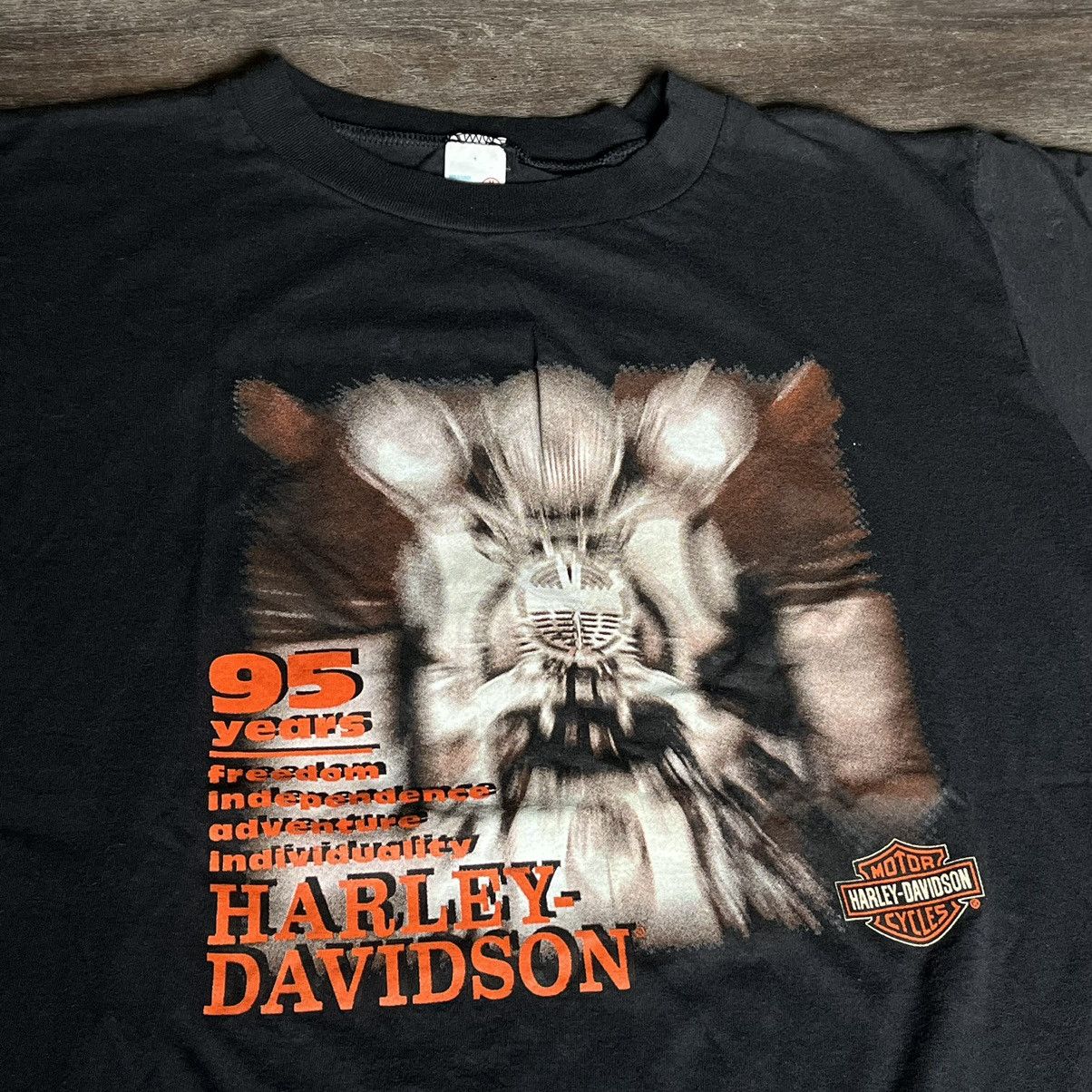 Harley Davidson × Vintage Vintage 90s Harley Davidson 95 Years Motorcycle Graphic Tee Size US M / EU 48-50 / 2 - 2 Thumbnail