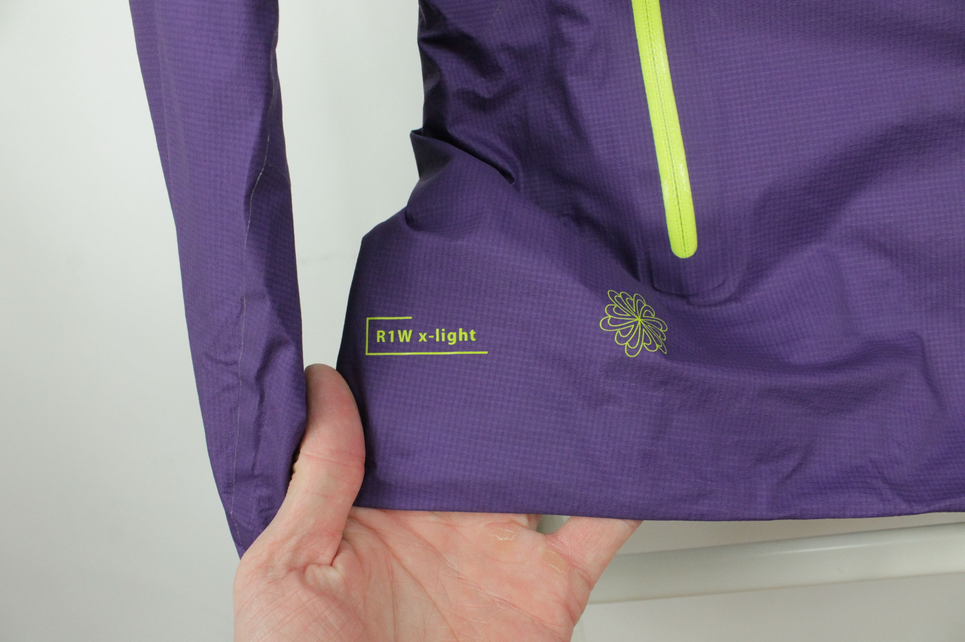 Other R'ADYS R1 x-light Membrane Waterproof Jacket Women's Size M / US 6-8 / IT 42-44 - 9 Thumbnail