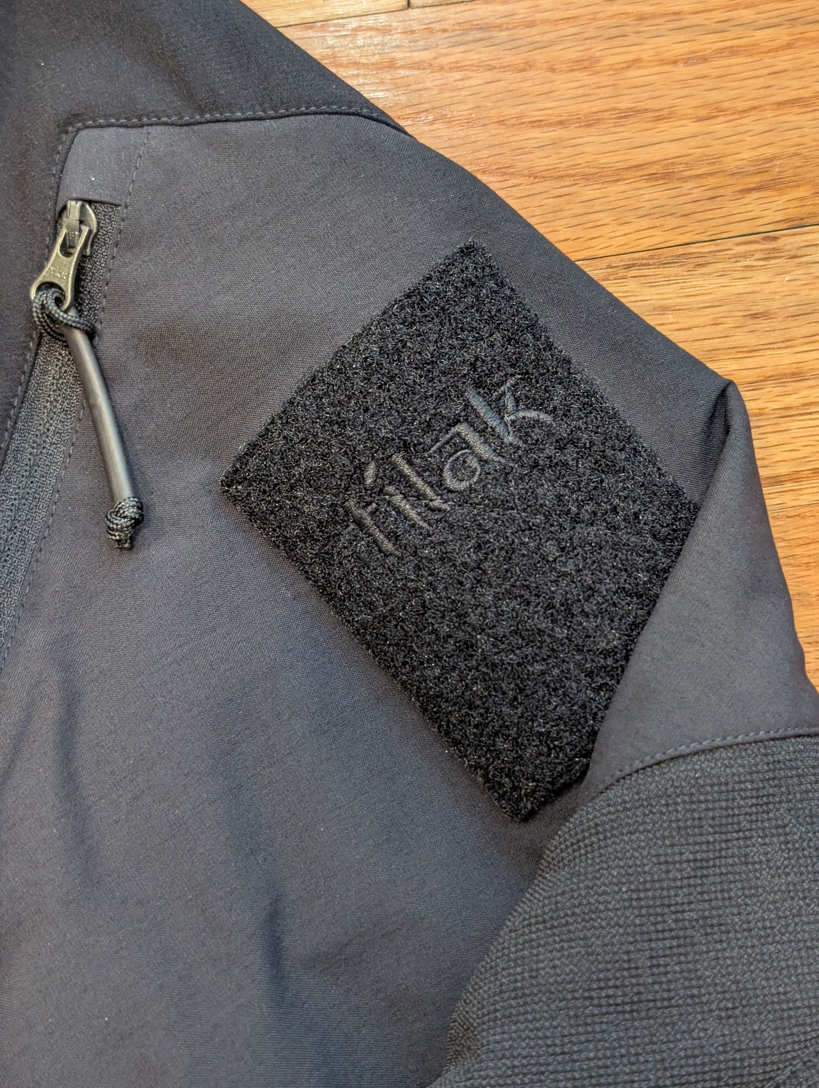Tilak Tilak Operator MiG Soft Shell Jacket / Black/ L Size US L / EU 52-54 / 3 - 12 Thumbnail