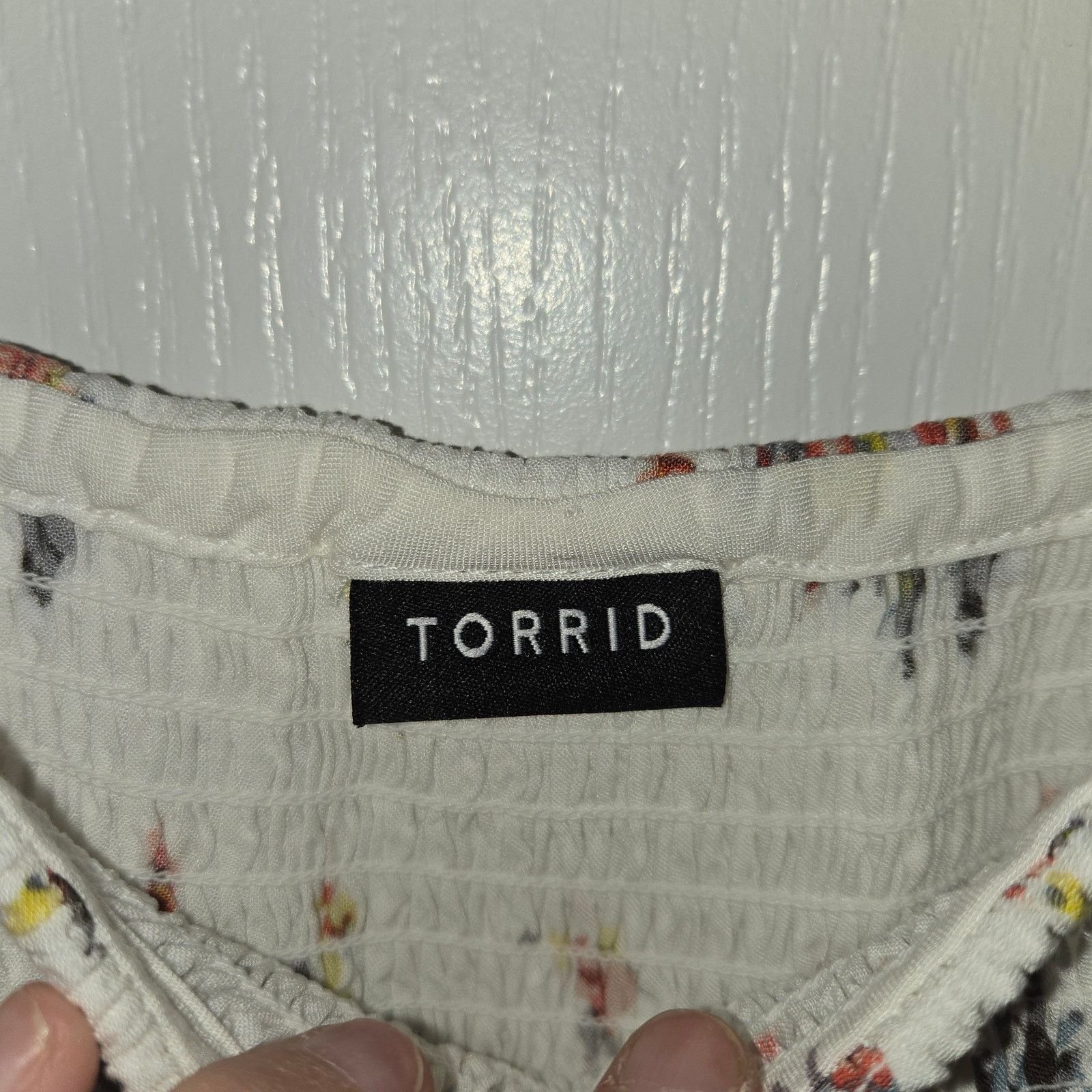 Other Torrid Floral off/on shoulder shirred bodice sz 2 US 18-20 Size XXL / US 16-18 / IT 52-54 - 4 Thumbnail