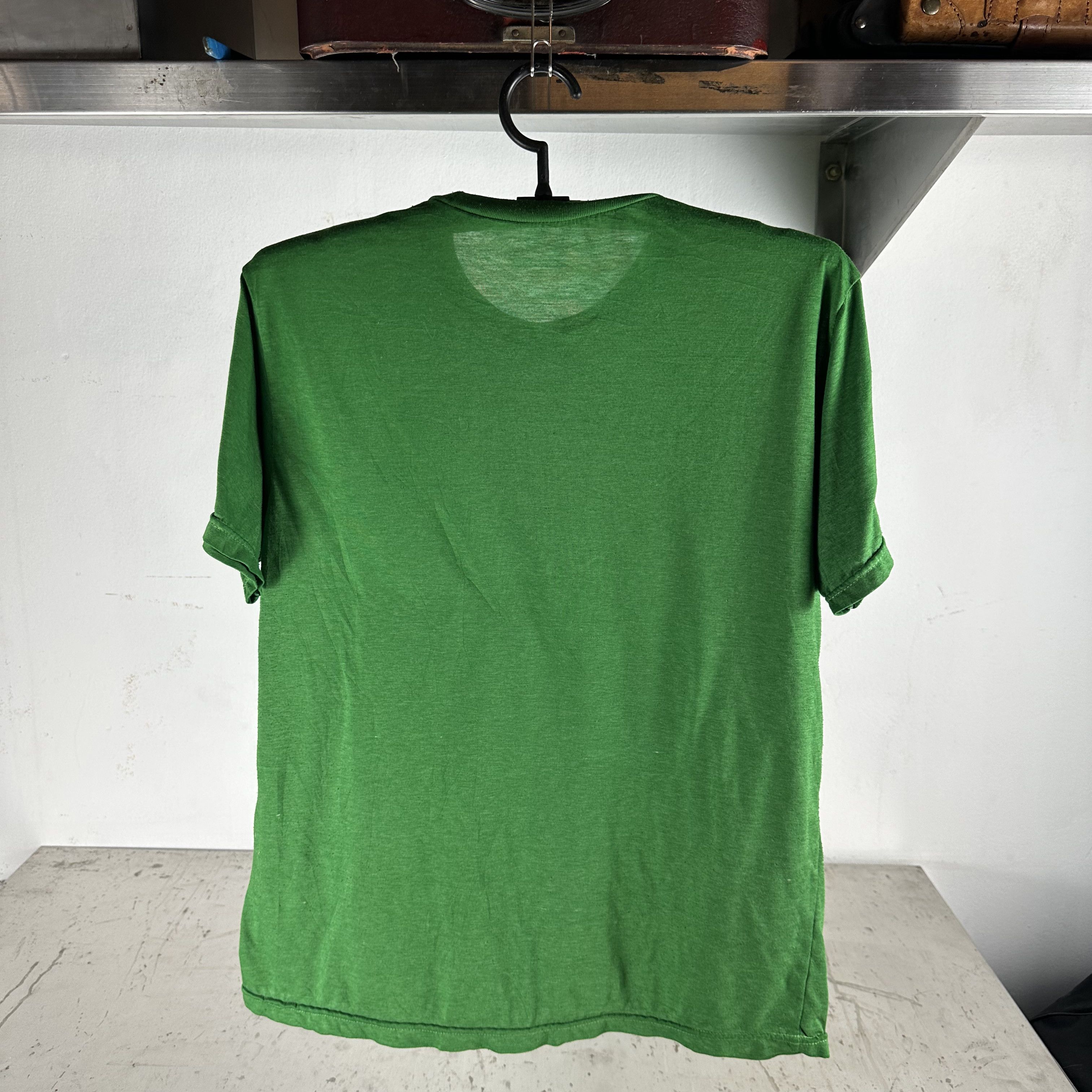 Vintage ​80s Perfection In Every Detail Cameras Artwork T-shirt Size US M / EU 48-50 / 2 - 3 Thumbnail