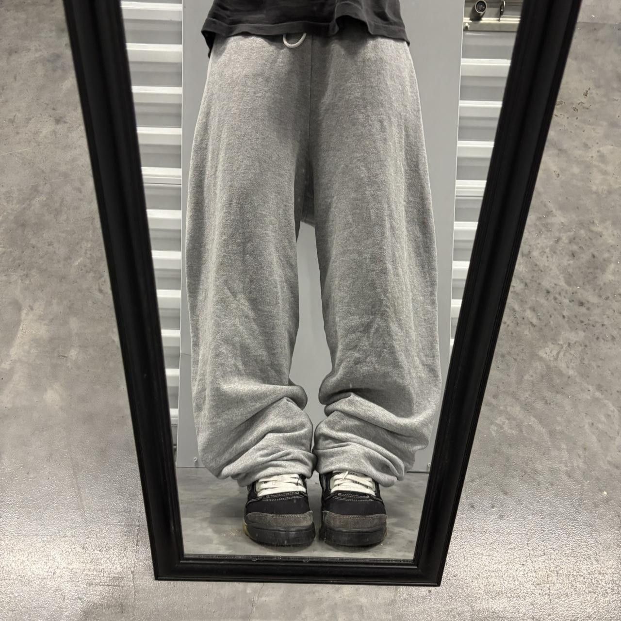 Japanese Brand × Vintage Crazy Vintage Y2K/2000s Light Grey Skater Essential Sweatpants! Size US 30 / EU 46 - 1 Thumbnail