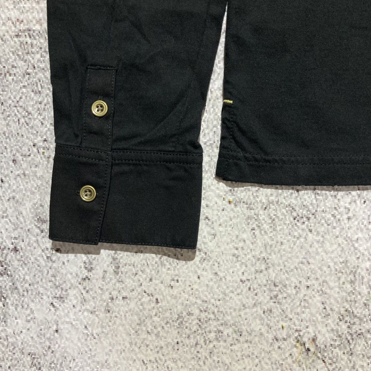 Japanese Brand 2000s On Board Patch Logo Halfbutton Shirt Gothic Punk Style Size US S / EU 44-46 / 1 - 12 Thumbnail