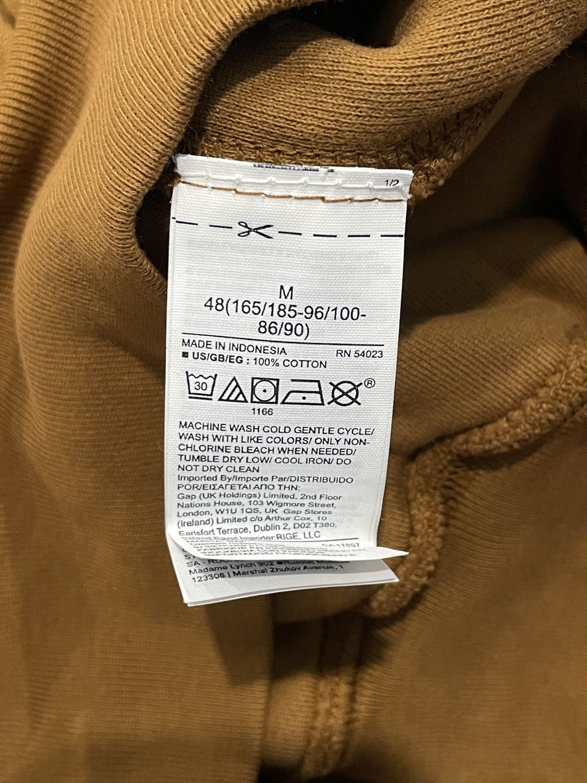 Balenciaga × Gap × Kanye West Yeezy Gap Perfect Hoodie Light Brown Size Medium Size US M / EU 48-50 / 2 - 4 Thumbnail