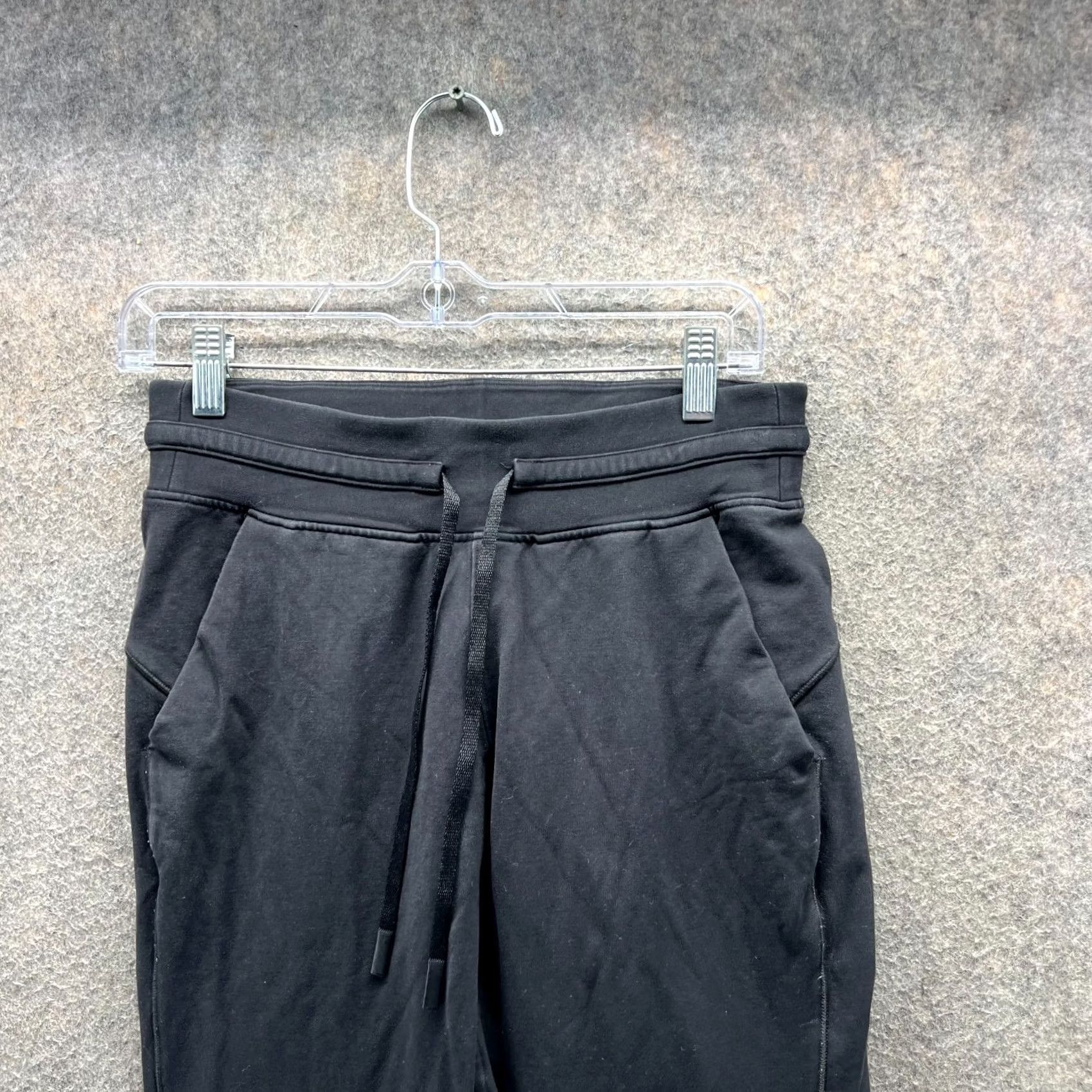 Lululemon Lululemon Jogger Womens Small Black Stretch Cuffed Sweatpants Fleece Pants Size 28" / US 6 / IT 42 - 6 Thumbnail