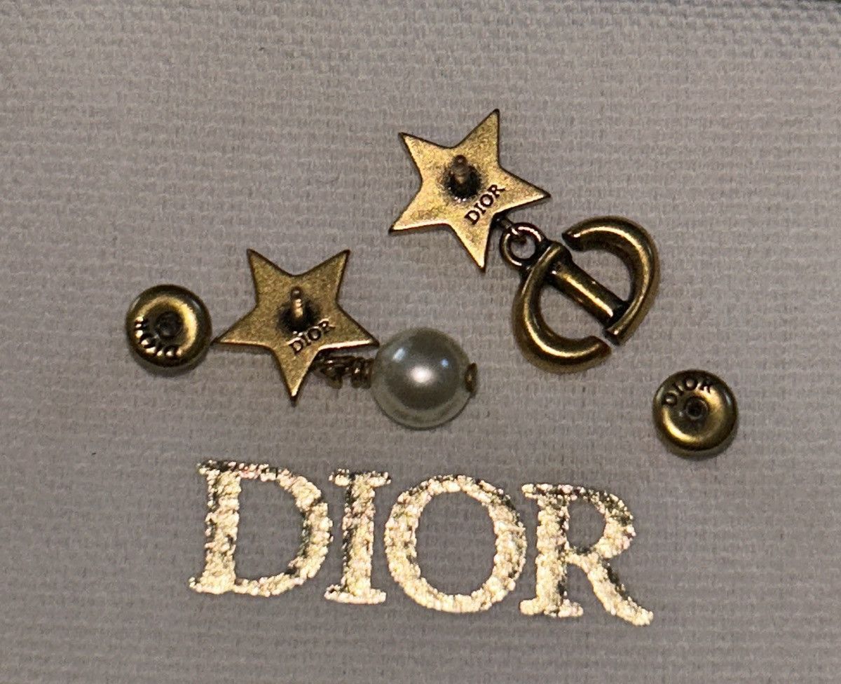 Dior DIOR LUCKY CHARMS STUD EARRINGS Antique Gold-Finish Metal Size ONE SIZE - 7 Thumbnail