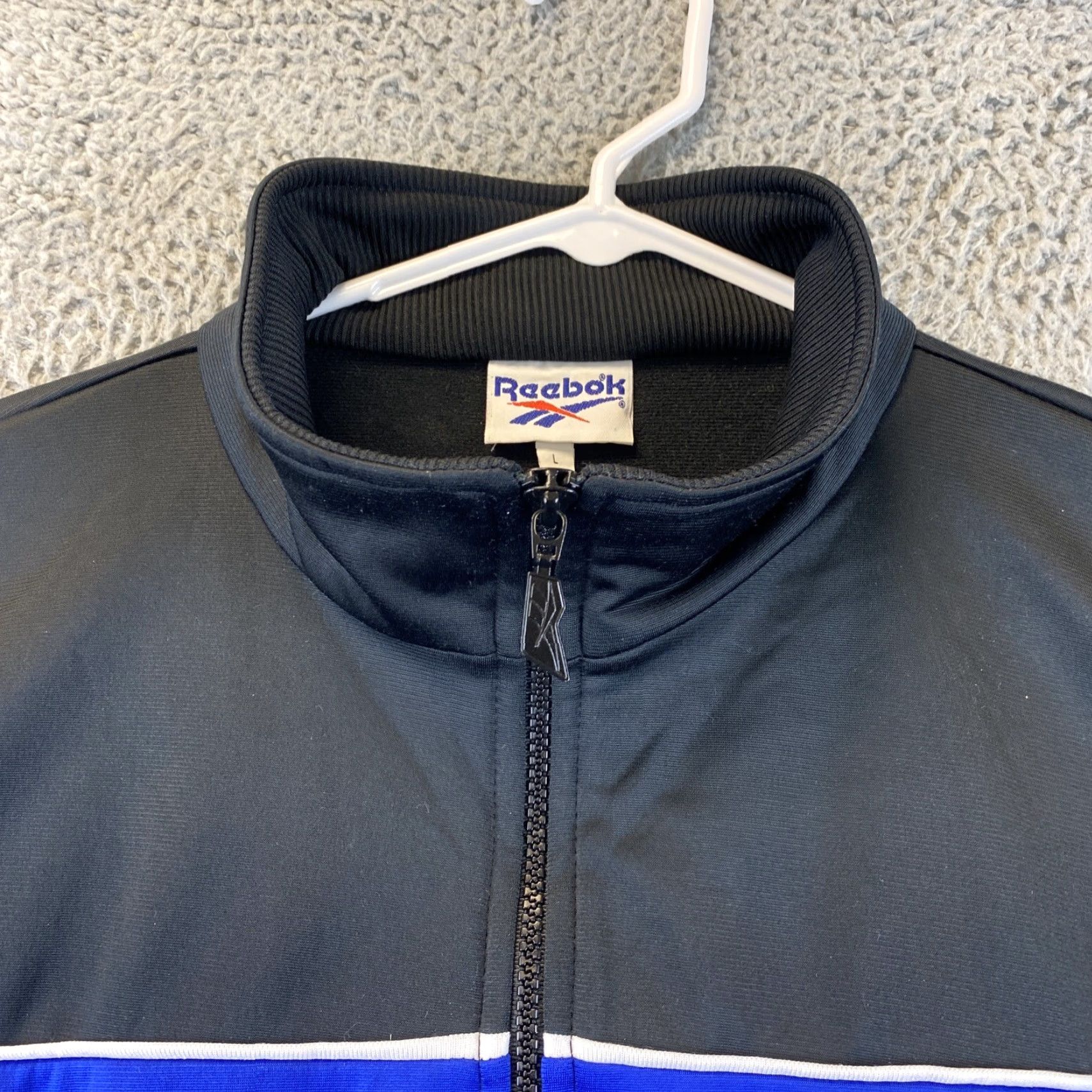 Reebok VINTAGE Reebok Track Jacket Mens L Navy Black 90s Full Zip Woven Vector Full Zip Regular 42-50 Men Size US 33 - 5 Thumbnail