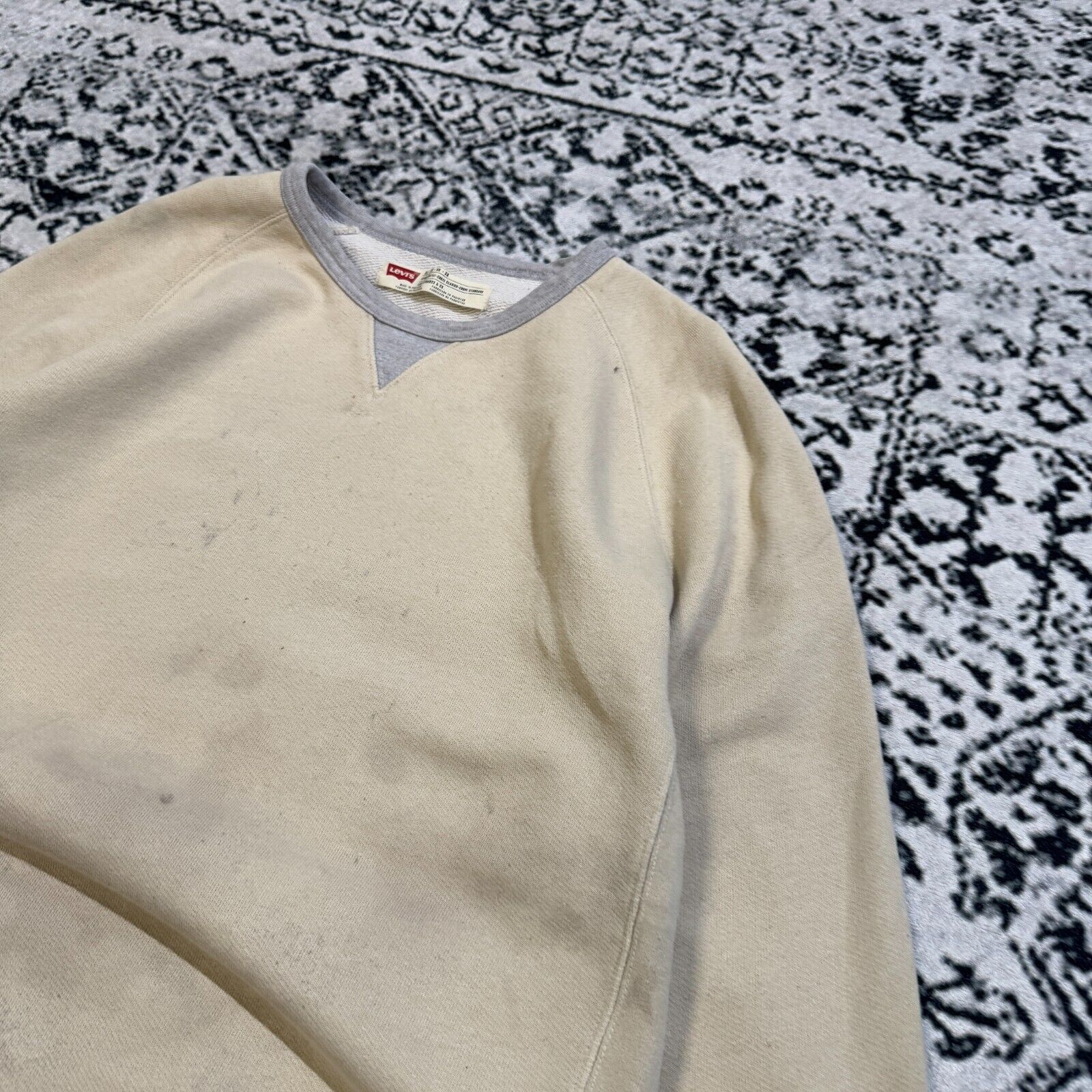 Levi's × Vintage Vintage Levis Unisex Beige Cotton Crewneck Size XL Y2K S Size US XL / EU 56 / 4 - 6 Thumbnail