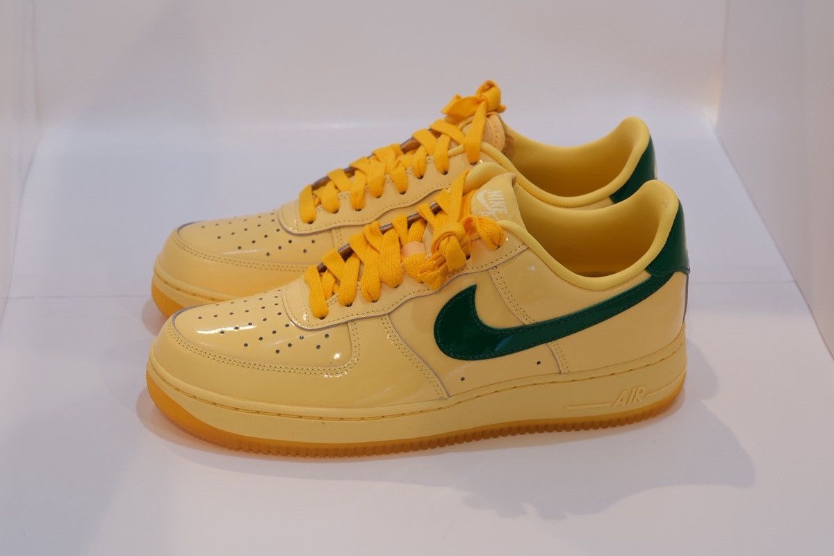Nike Nike Air Force 1 Low 'Topaz Gold' Patent Leather Pack Size US 7.5 / EU 40-41 - 2 Thumbnail