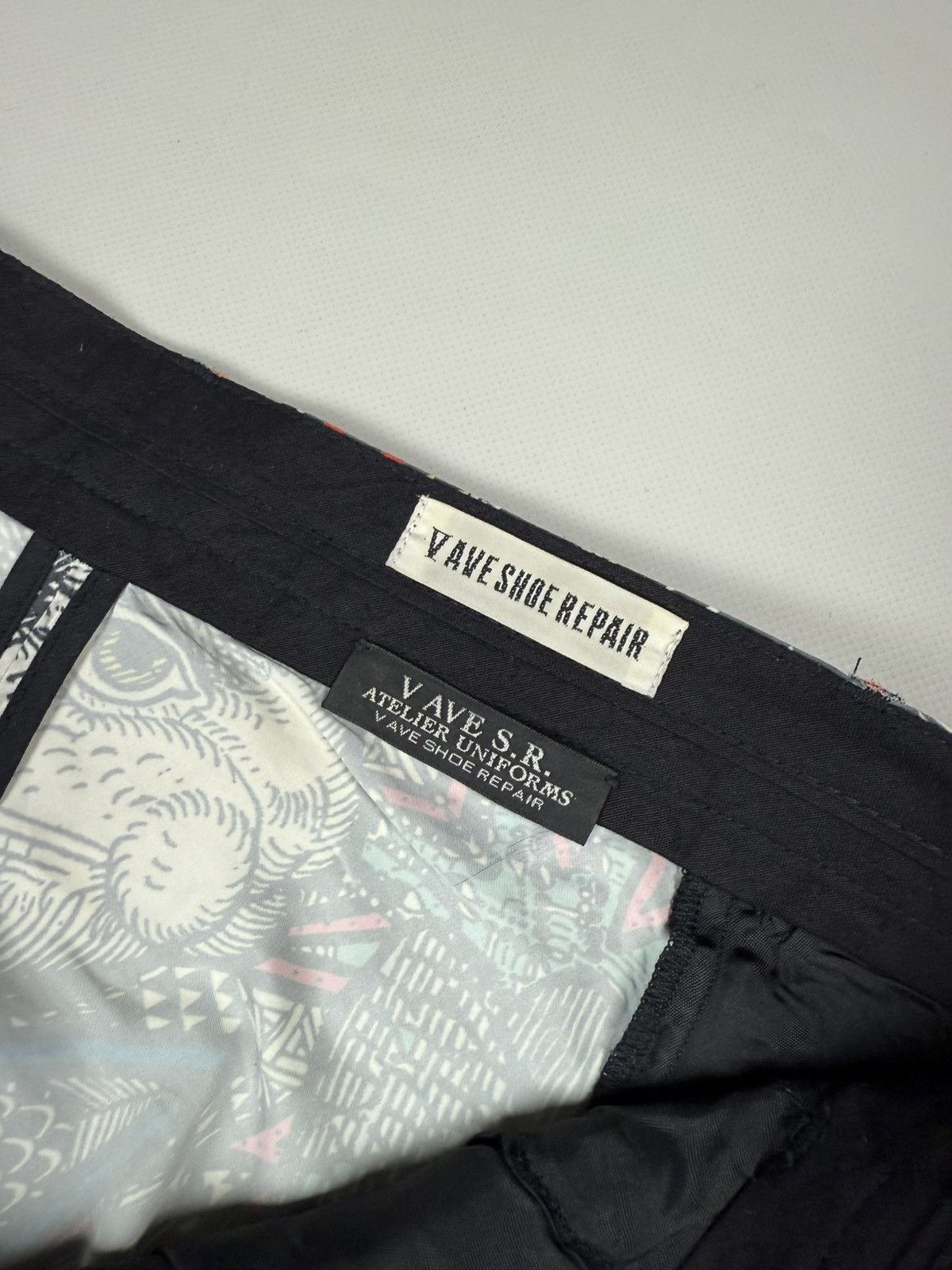 V AVE SHOE REPAIR V Ave Shoe Repair Avantgarde Abstract Pattern Pants Trousers Size 25" / US 0 / IT 36 - 13 Thumbnail