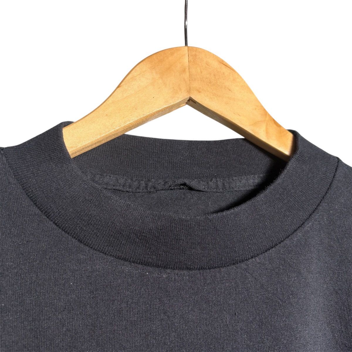 Vintage Vintage 90s Chaos Skateboard Logo Single Stitch T-Shirt Size US L / EU 52-54 / 3 - 8 Thumbnail