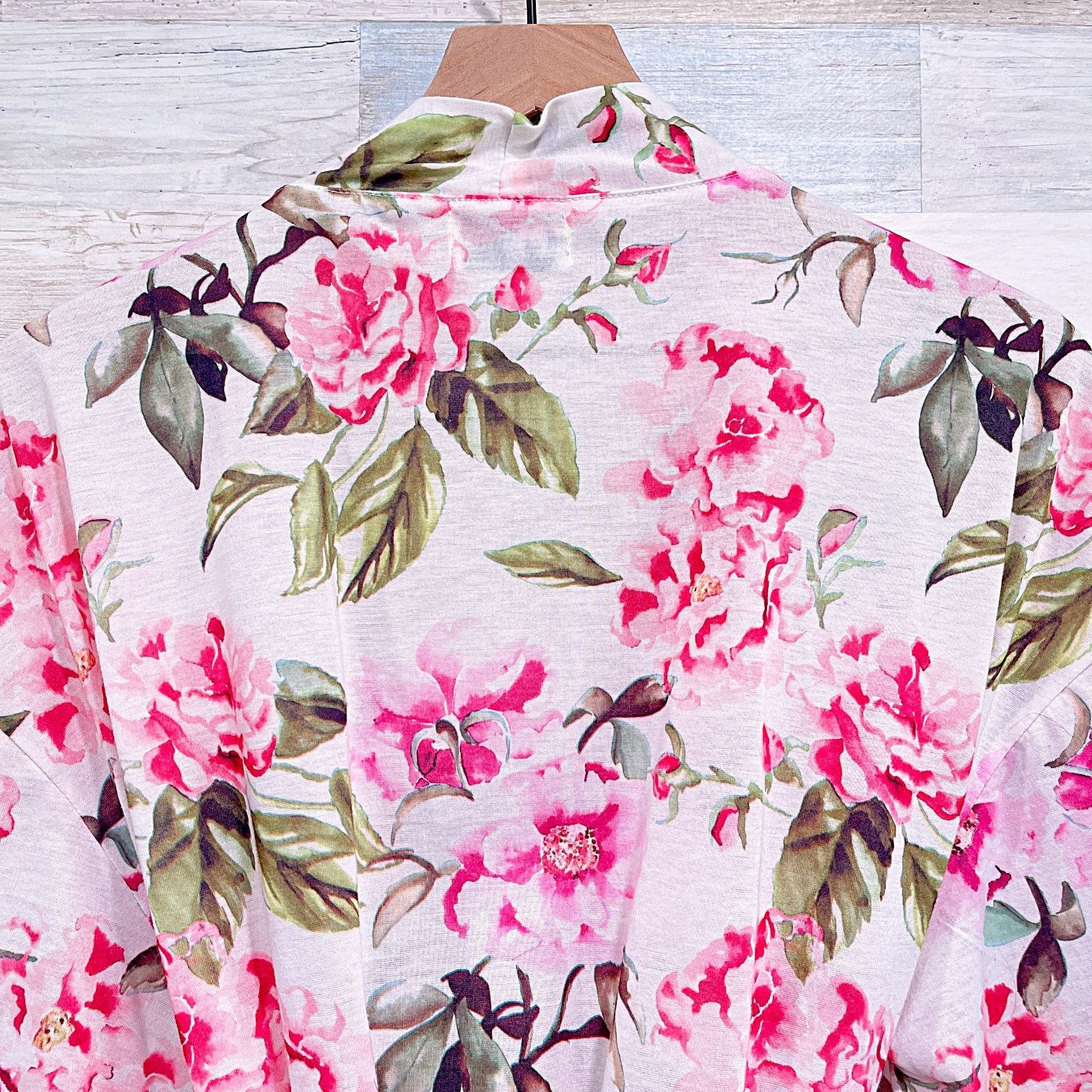 Show Me Your MuMu Show Me Your Mumu Floral Kimono Robe White Pink Belted OS Size ONE SIZE - 4 Thumbnail