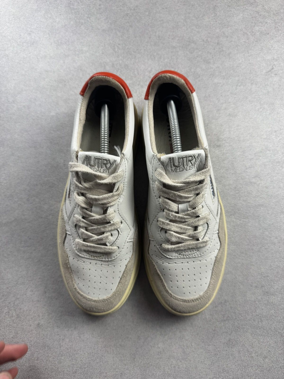 AUTRY Autry Medalist Blanc et Beige Taille 38 SKU A81 Size US 7 / IT 37 - 6 Thumbnail