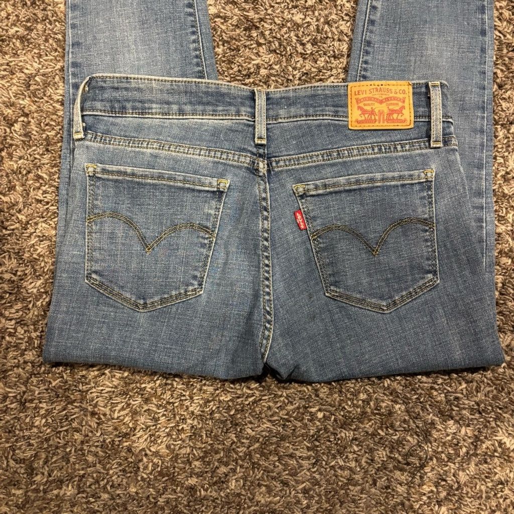 Levi's Levi's Women's 711 Skinny Jeans Size 27" / US 4 / IT 40 - 1 Thumbnail
