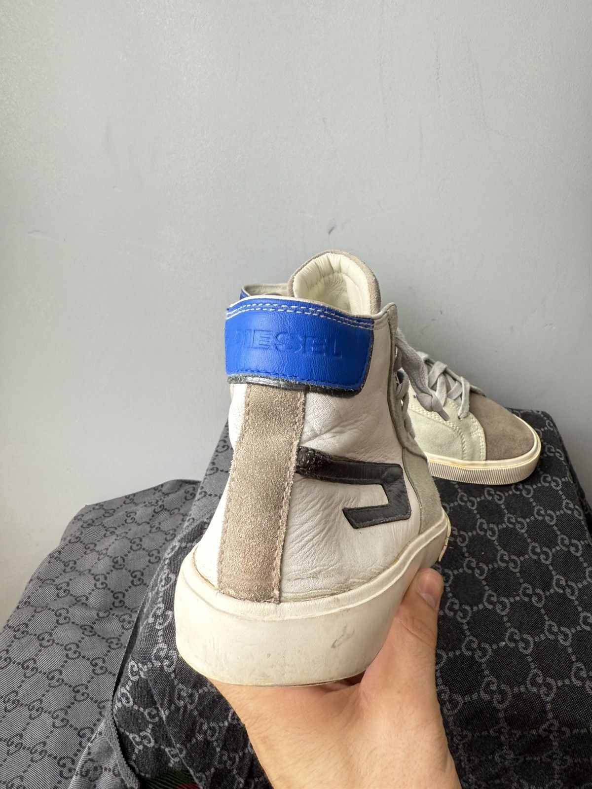 Diesel Vintage Diesel High Top Design Suede Sneakers Size US 8 / EU 41 - 7 Thumbnail